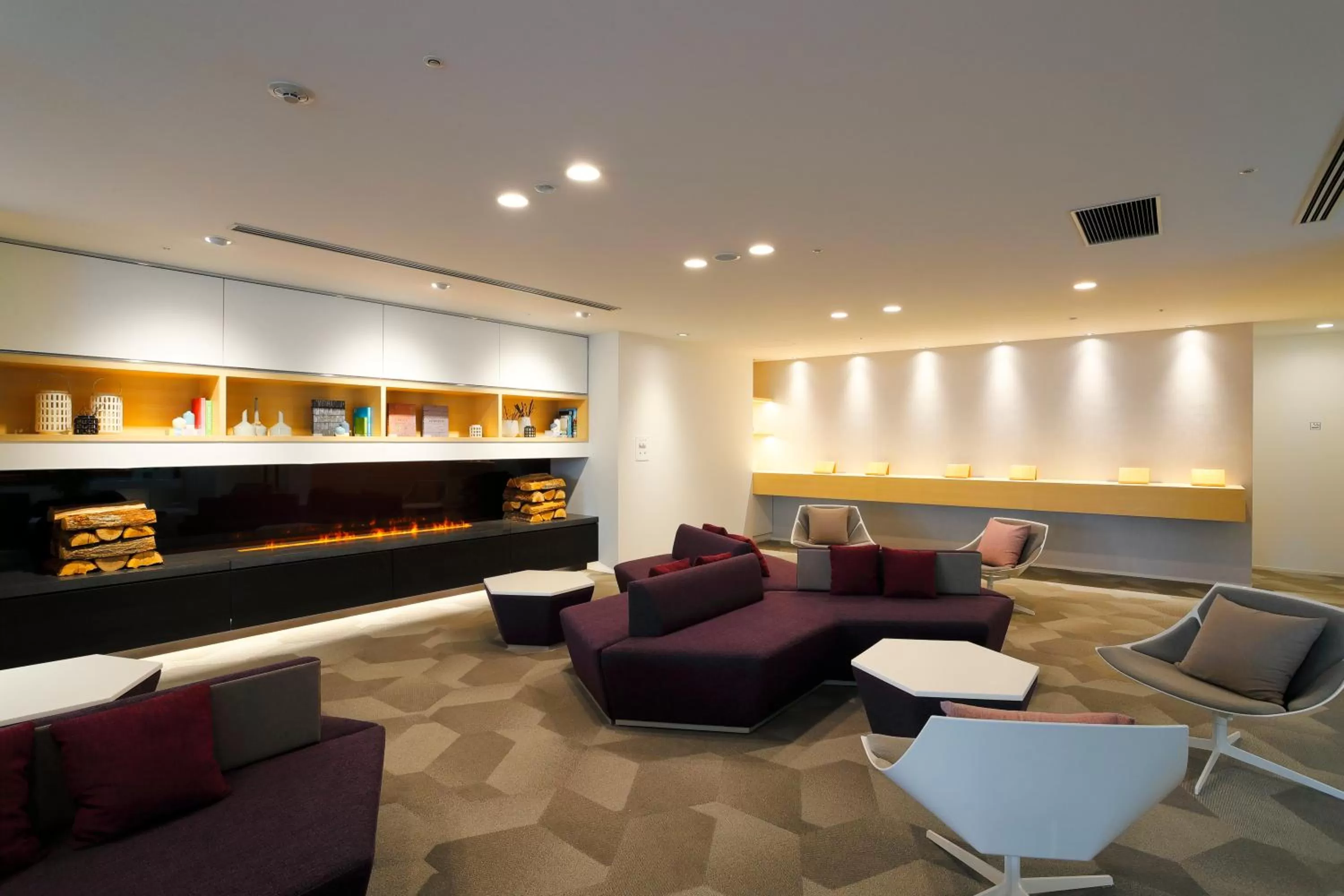 Lobby or reception in Tenza Hotel & SKYSPA at Sapporo Central