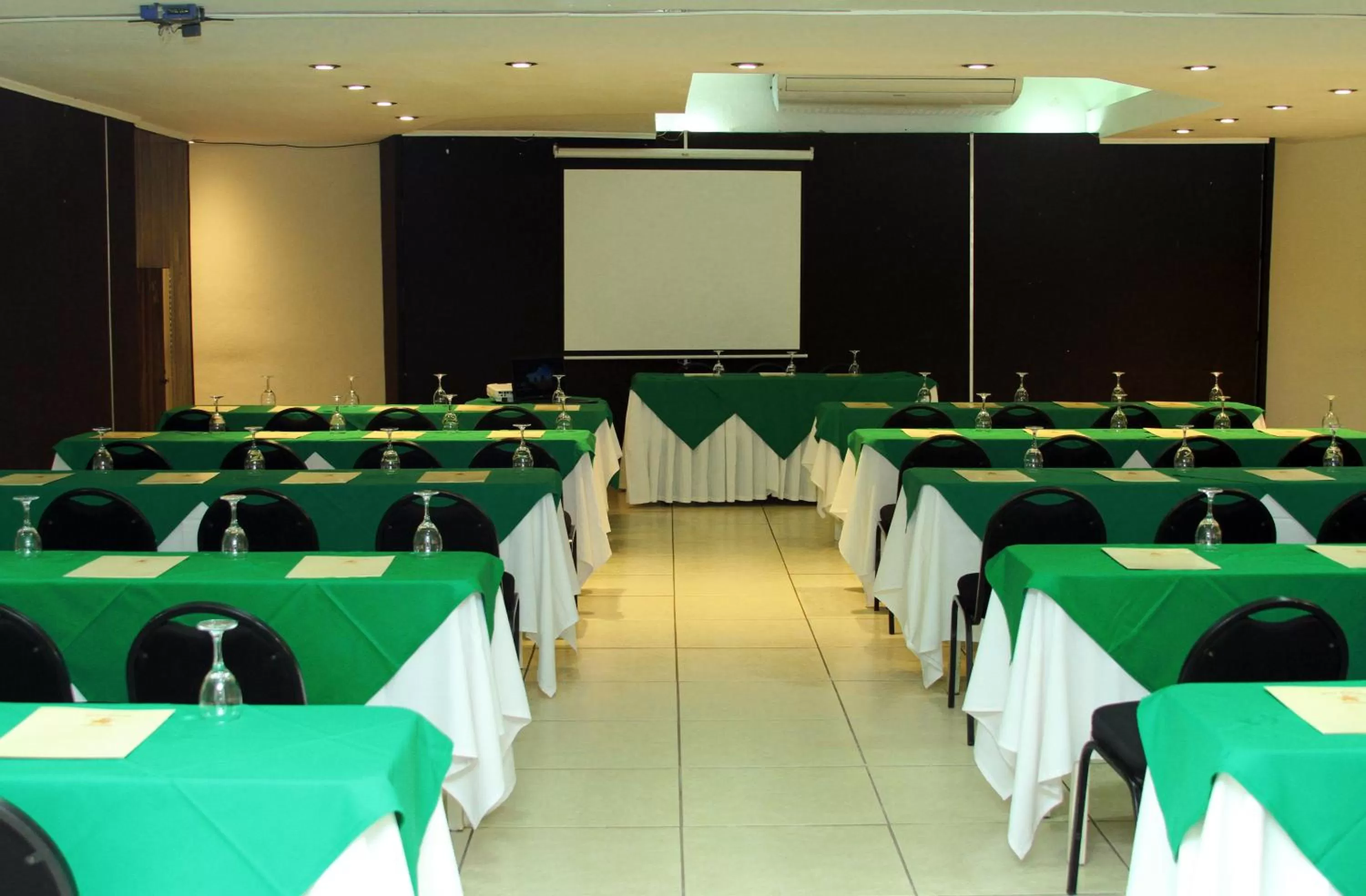 Meeting/conference room in Hotel Estrella
