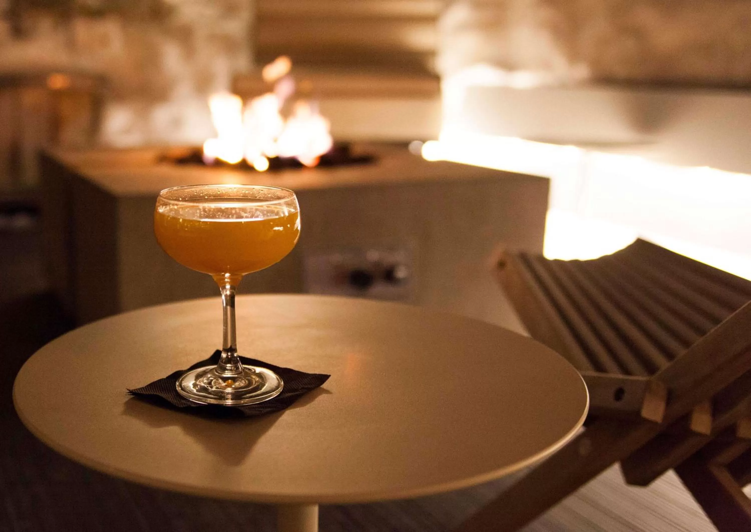 Lounge or bar in Freepoint Hotel Cambridge, Tapestry Collection by Hilton