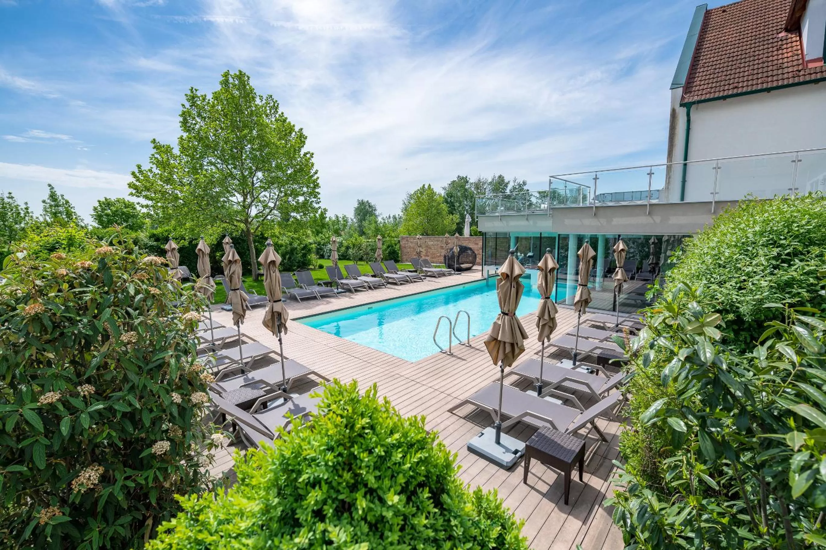 Pool view, Swimming Pool in Hotel Nationalpark
