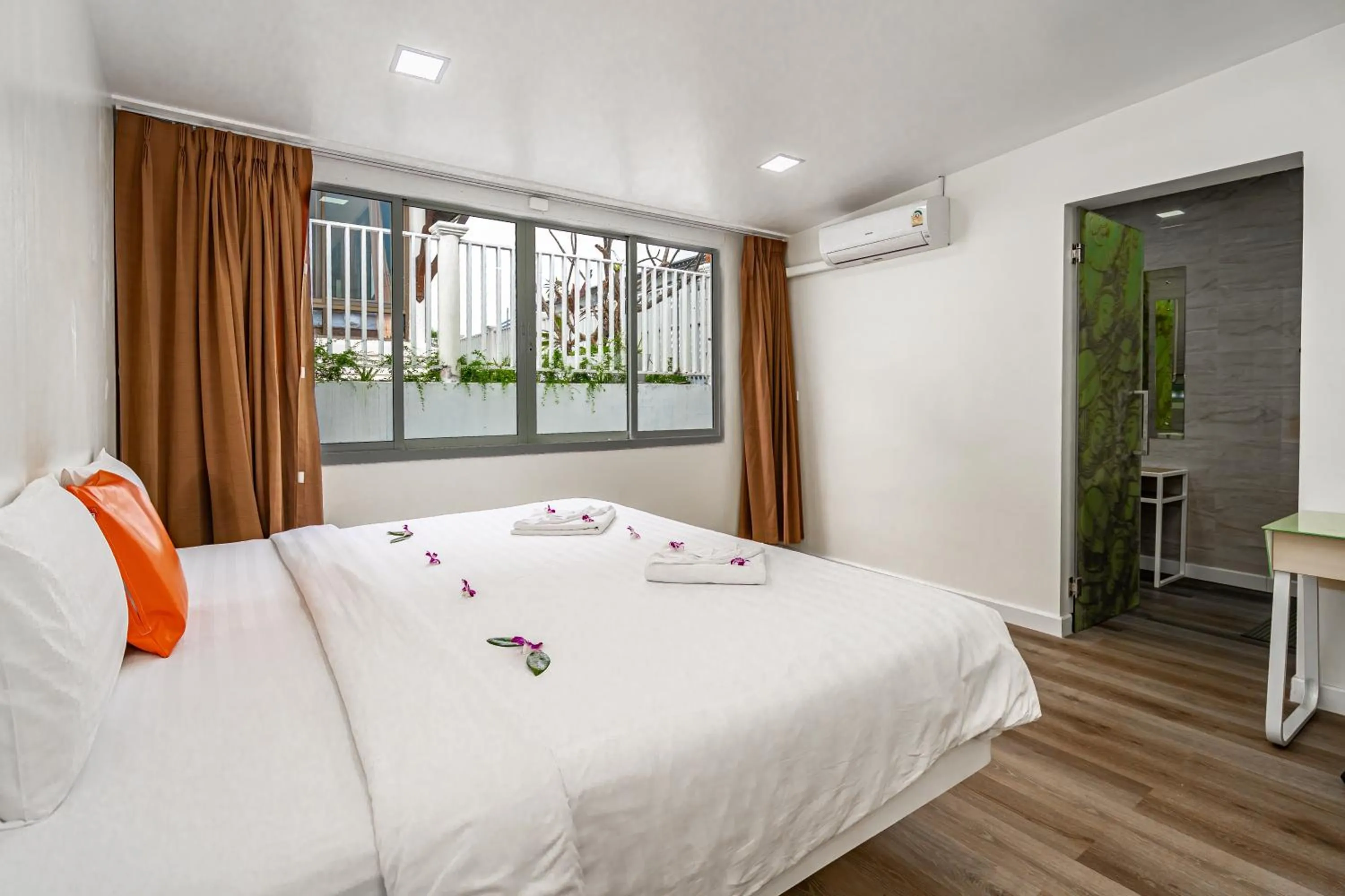 Bedroom, Bed in The Color Kata