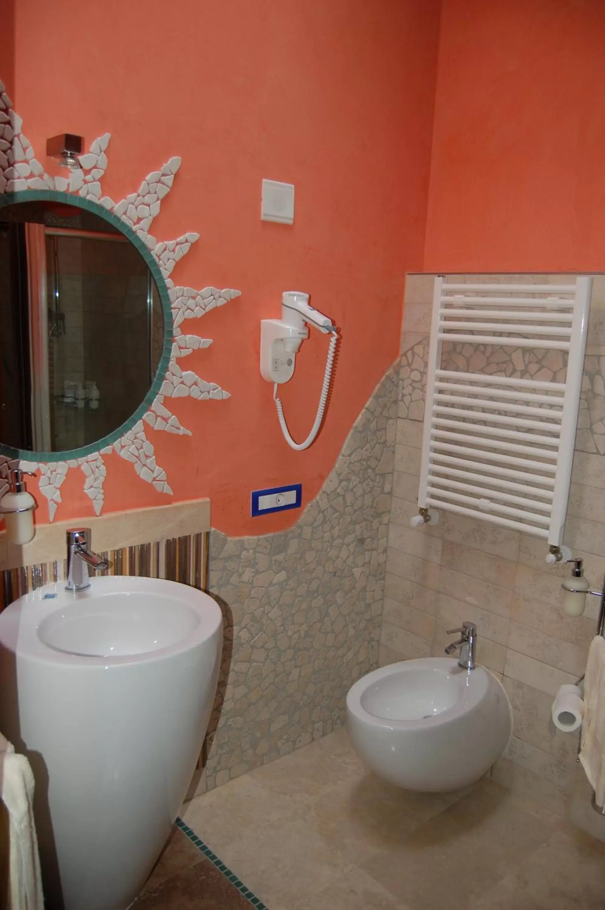 Double Room with Private Bathroom - single occupancy in Sul Bacino Double Room with Private Bathroom - single occupancy in Sul Bacino