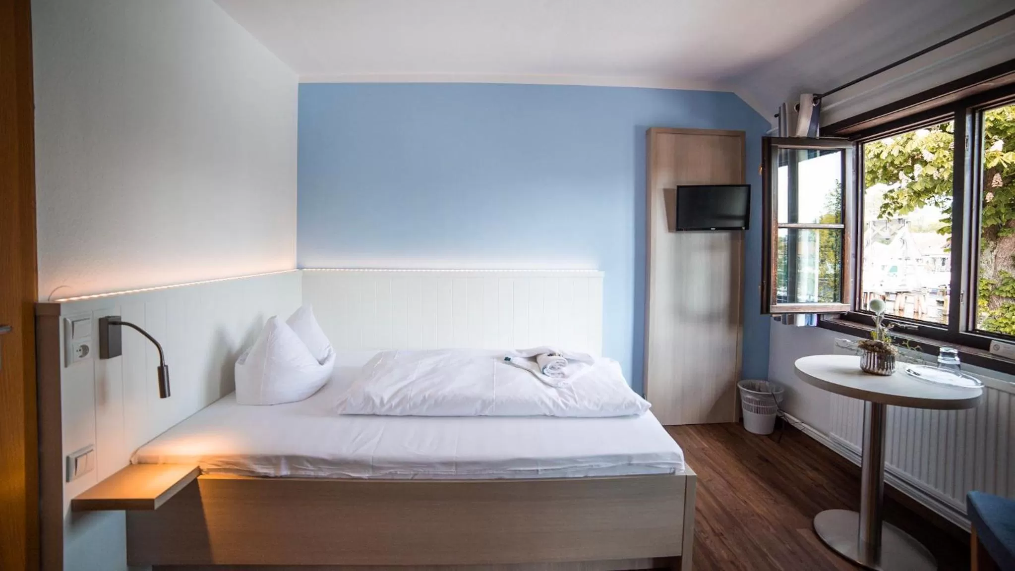 Bed in Gasthaus Zur Fähre