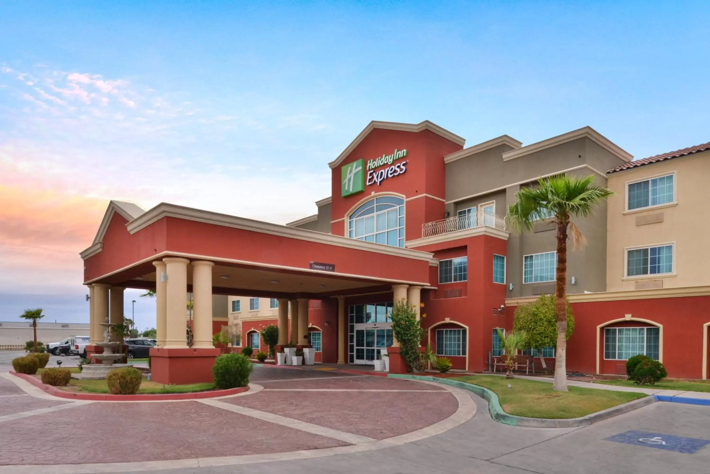 Holiday Inn Express Hotel & Suites El Centro by IHG Holiday Inn Express Hotel & Suites El Centro by IHG