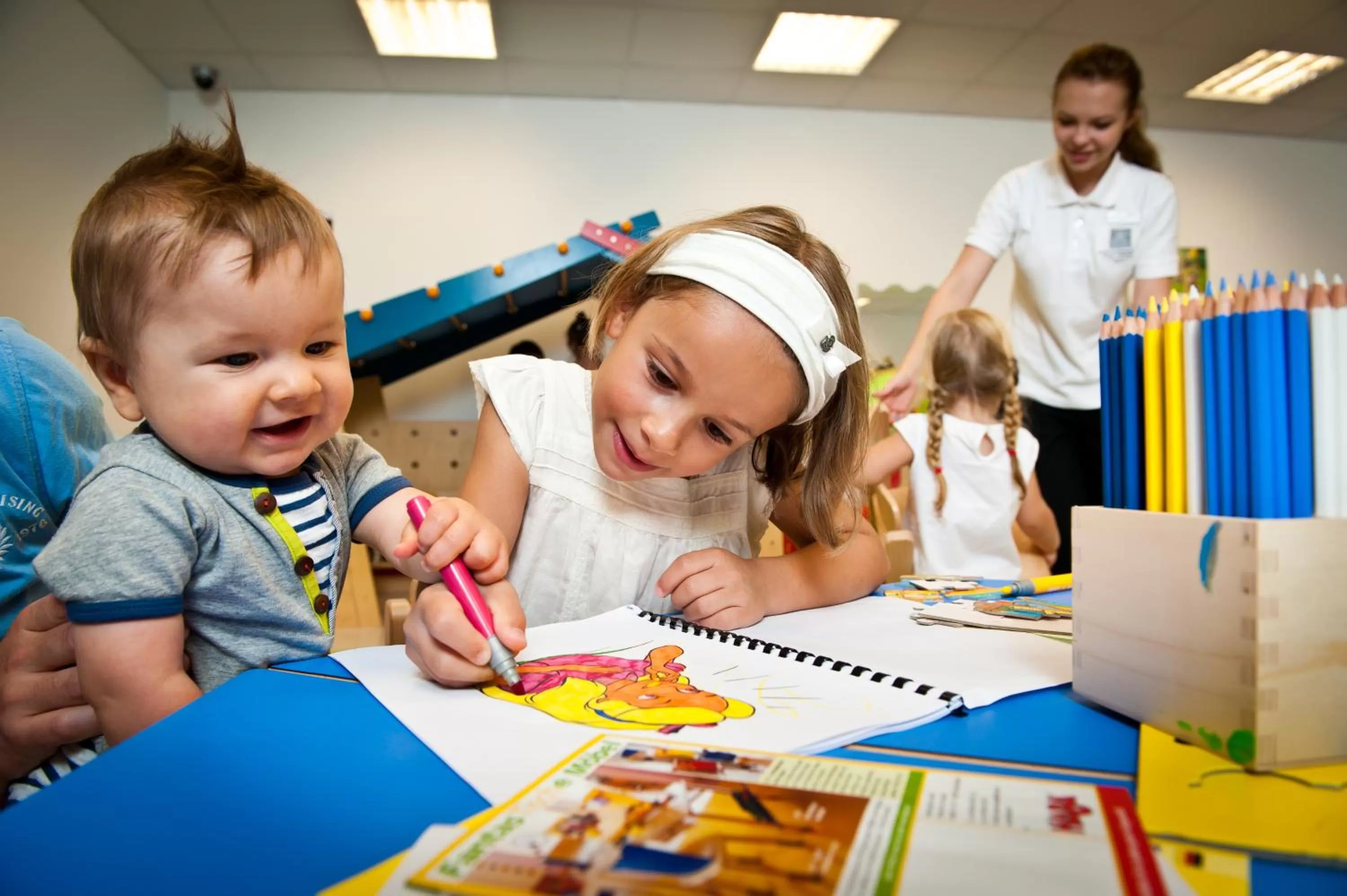 Family in Kempinski Hotel Palm Jumeirah
