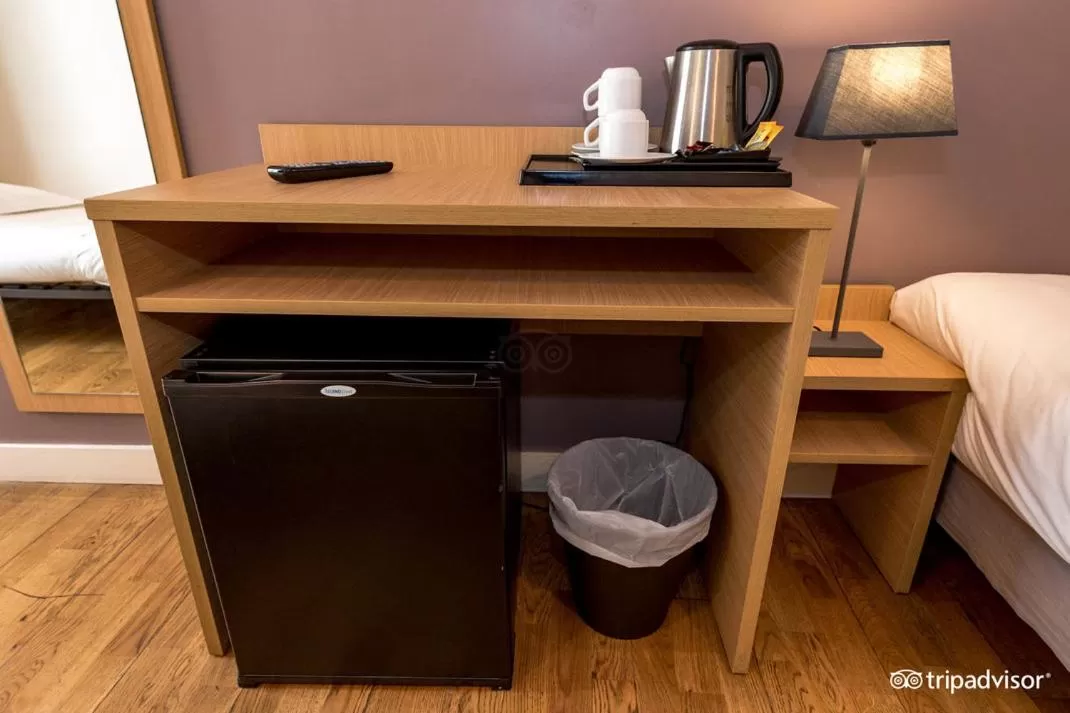Coffee/tea facilities, Bed in Hotel de L'Union