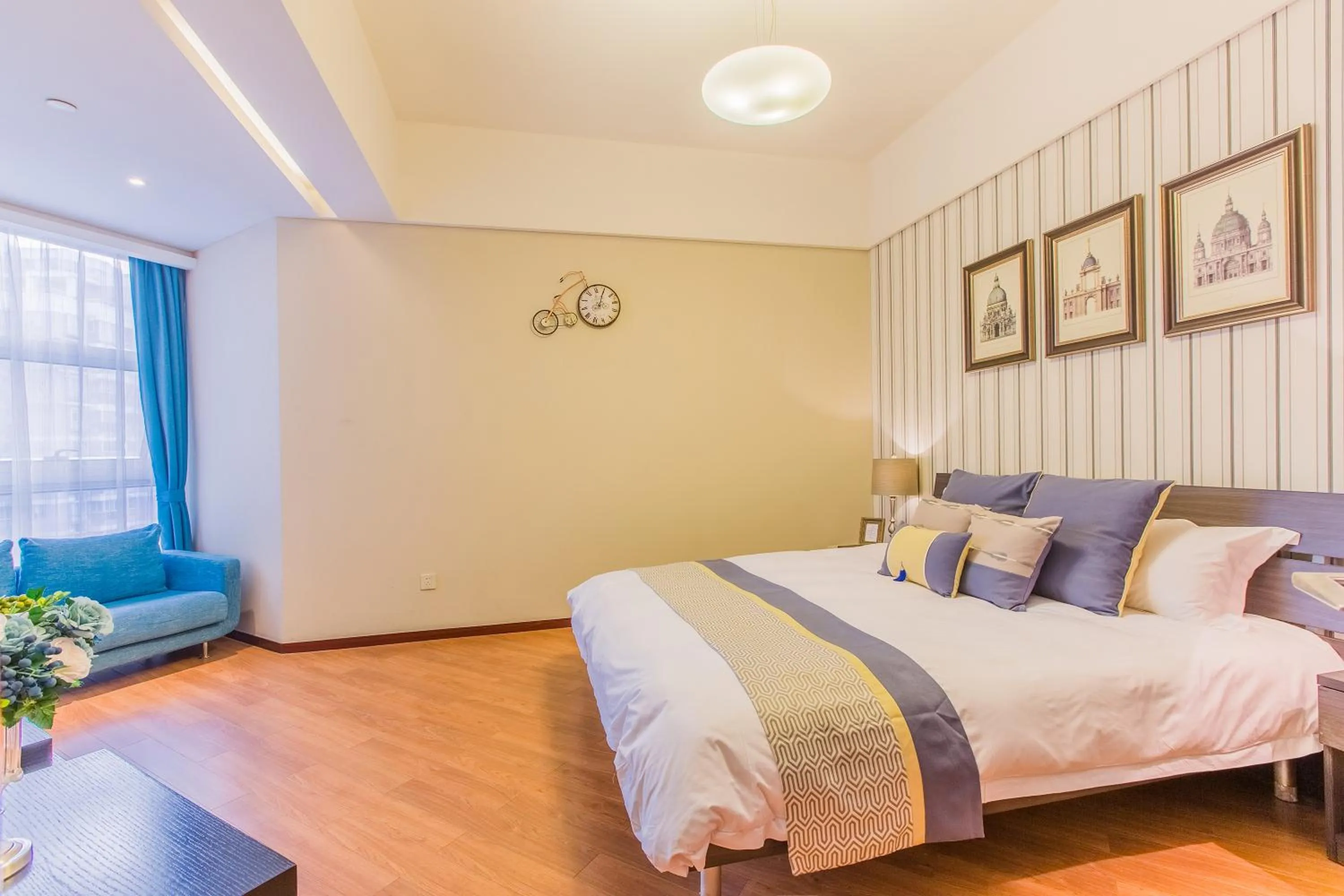 Bed in Westlake 7 Service Apartment