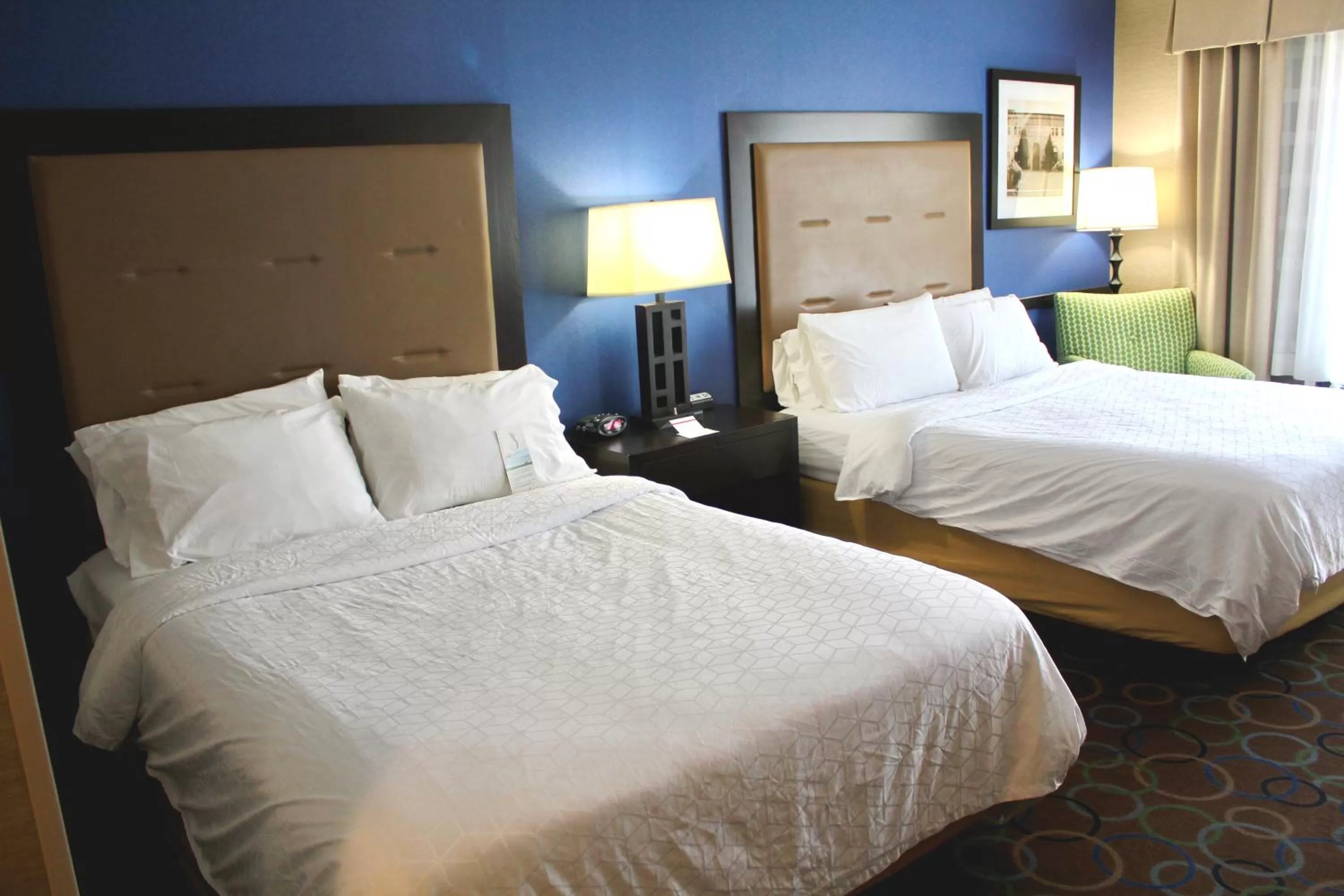 Holiday Inn Express Hotel & Suites Manchester - Airport by IHG