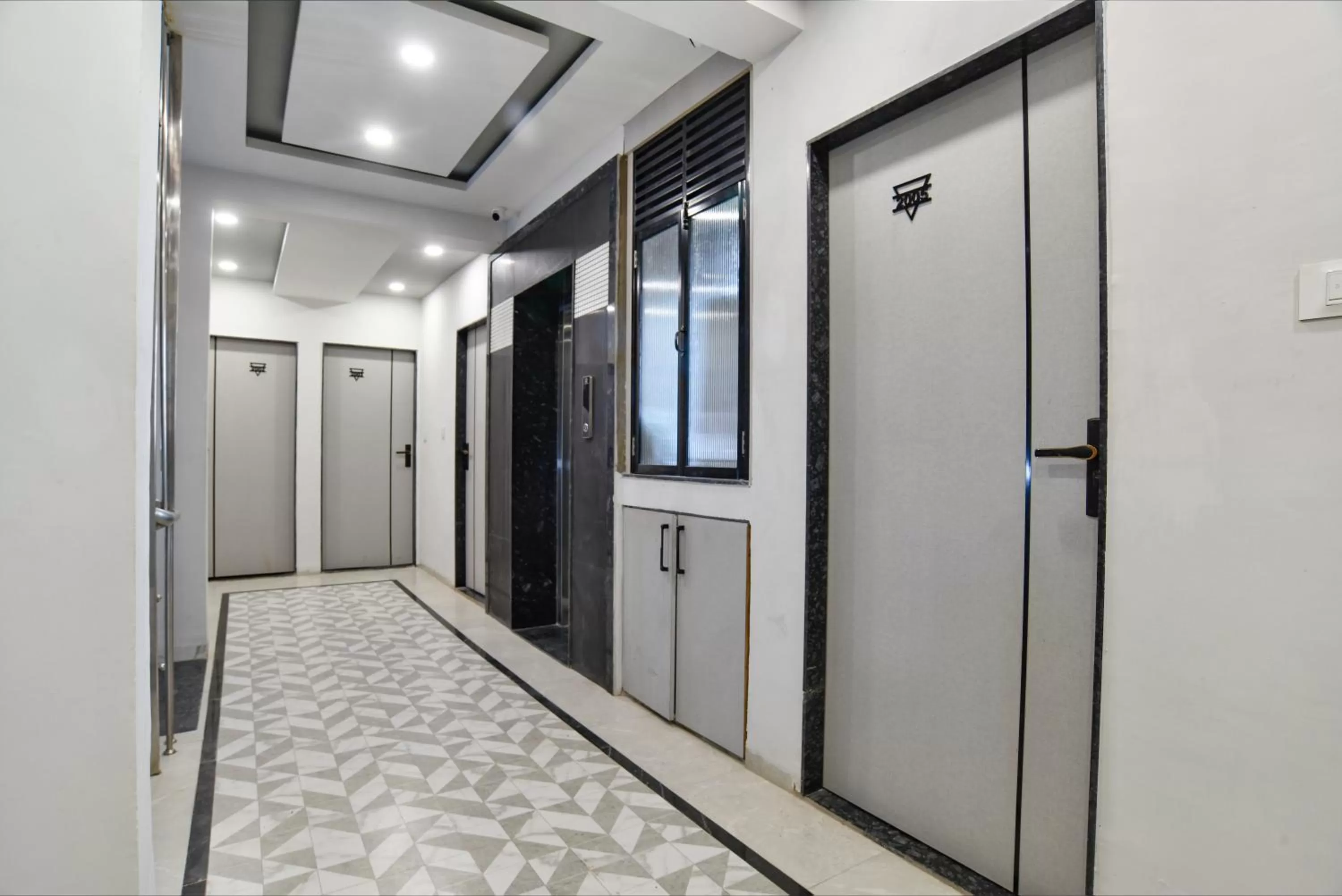 Lobby or reception in Fabhotel Grand Blue