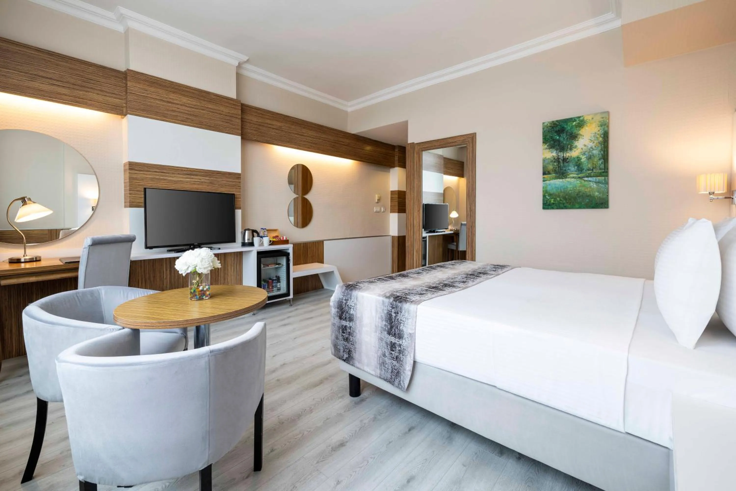 Bed in Elite Hotel Dragos