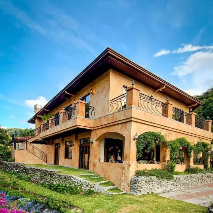 Restaurant/places to eat in Valle Escondido Resort