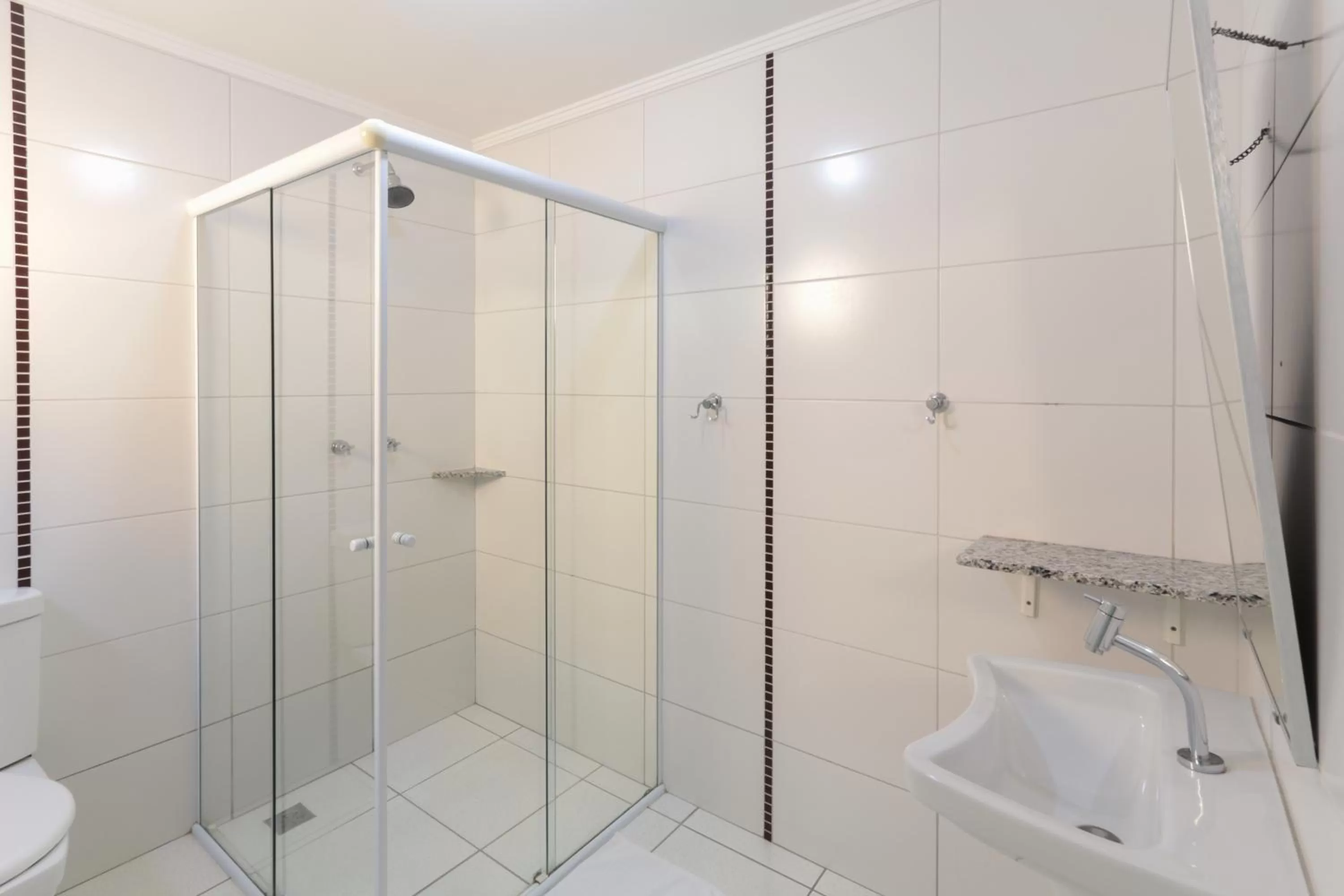 Bathroom in Hotel Copacabana Piracicaba