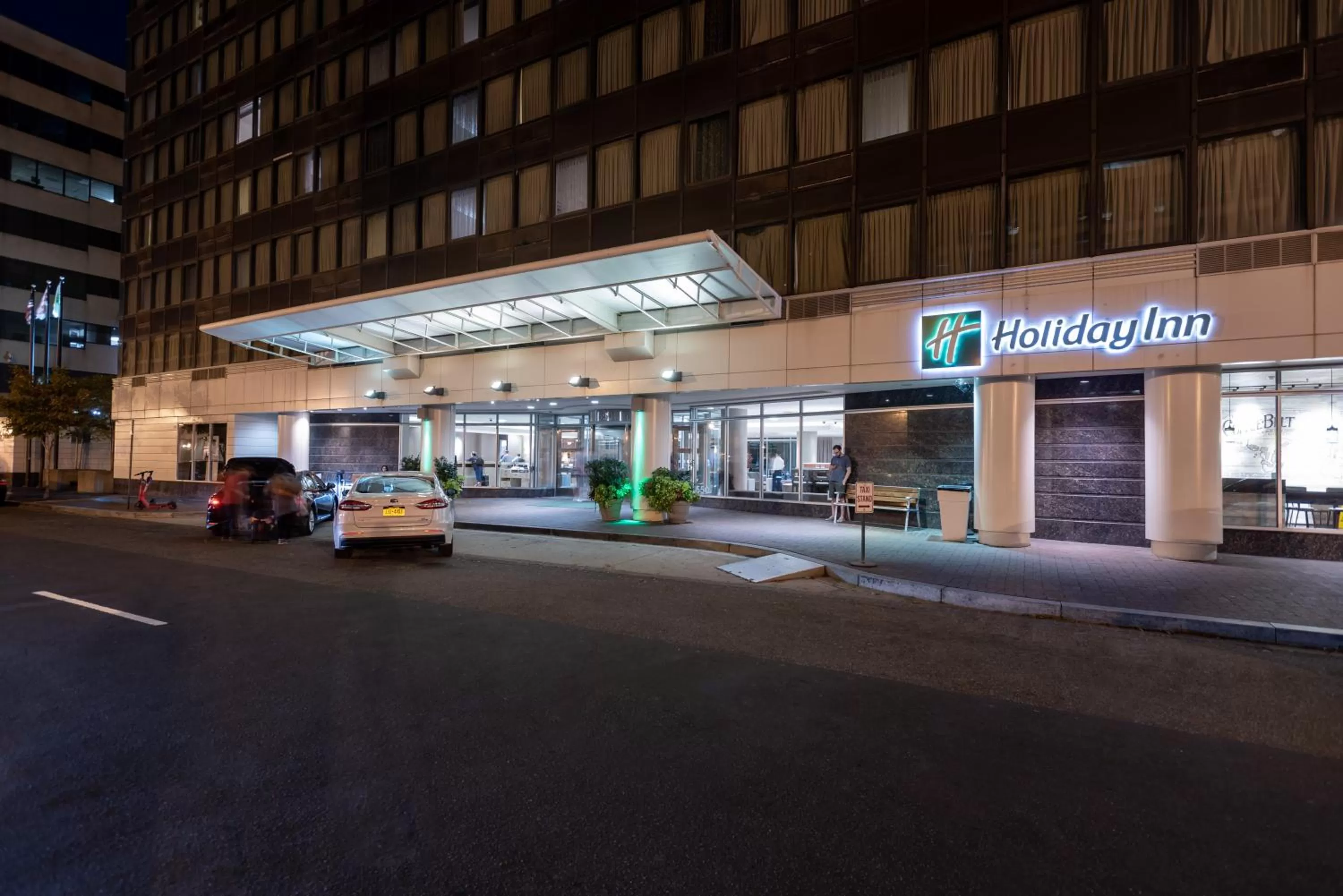 Property building in Holiday Inn Washington Capitol-National Mall by IHG