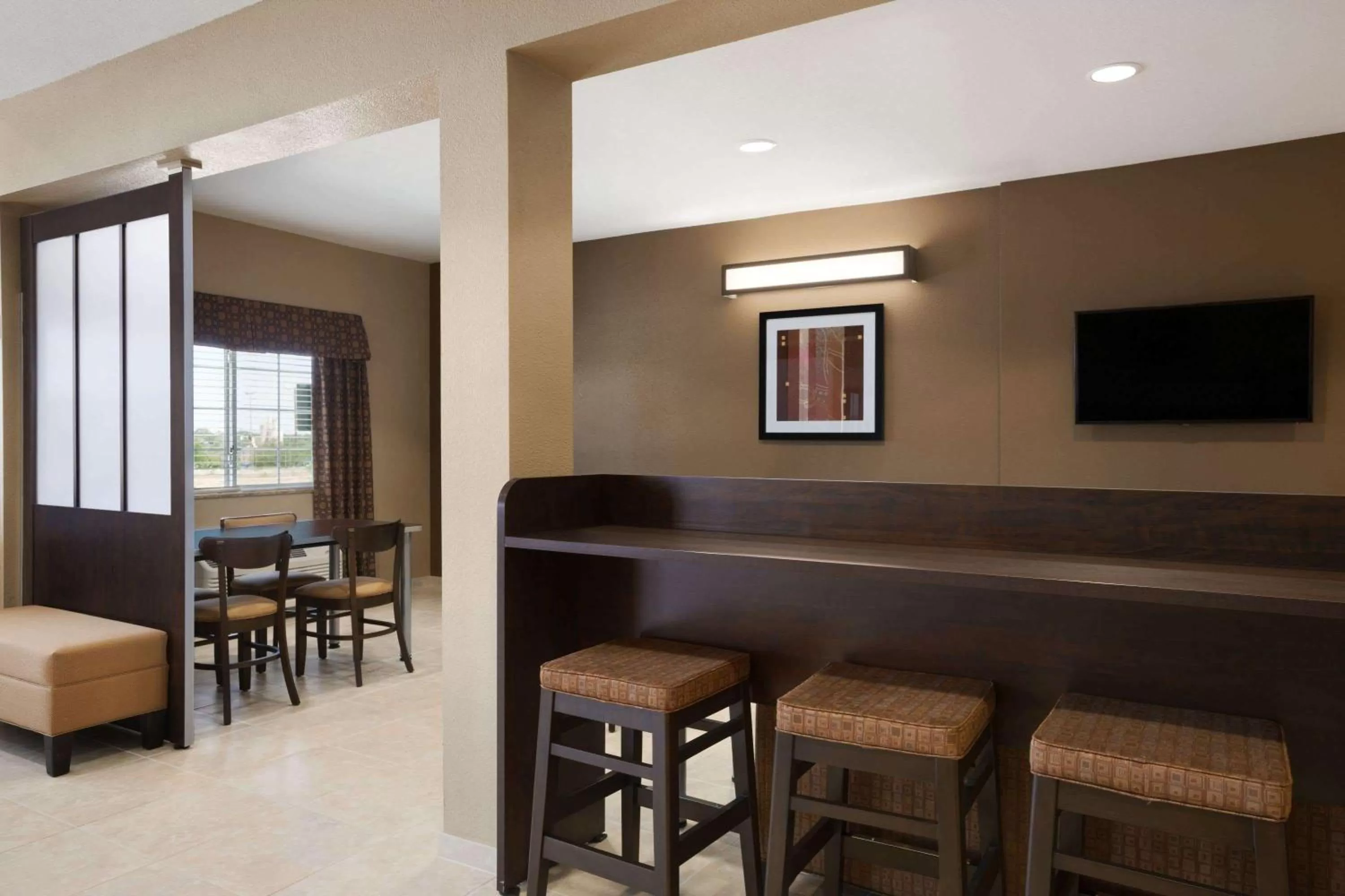 Lobby or reception in Microtel Inn & Suites Pleasanton