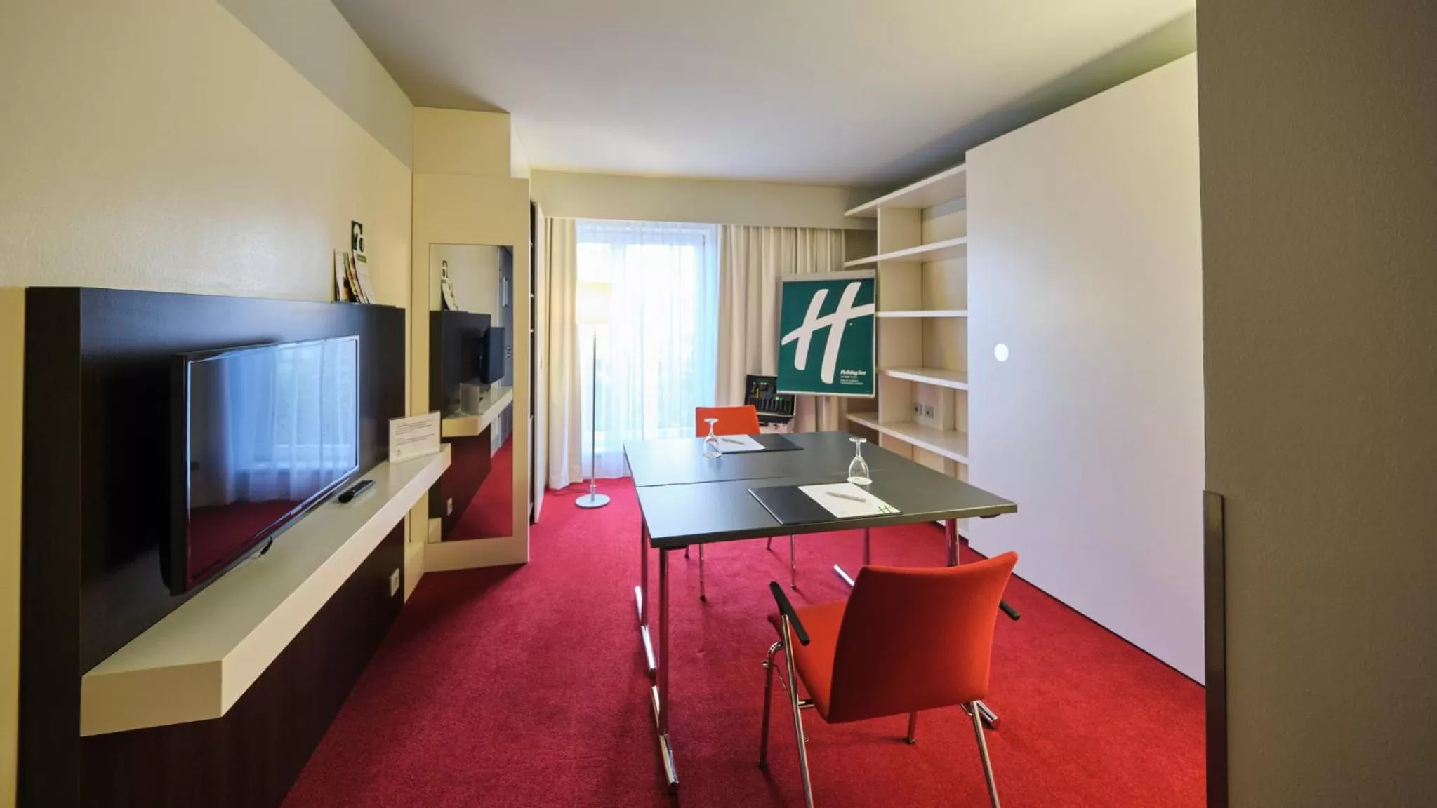 Meeting/conference room in Holiday Inn Berlin Airport - Conference Centre by IHG