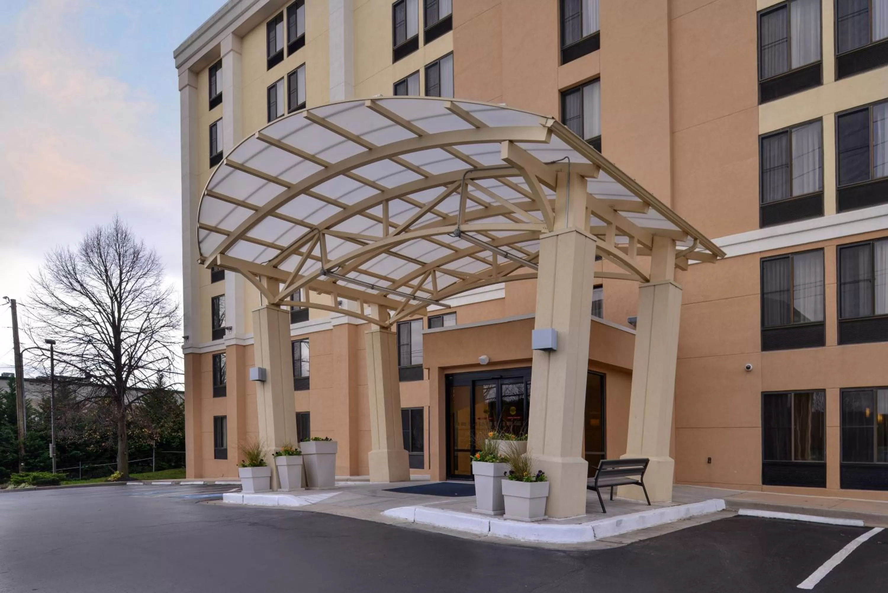 Property building in Holiday Inn Express Hunt Valley by IHG