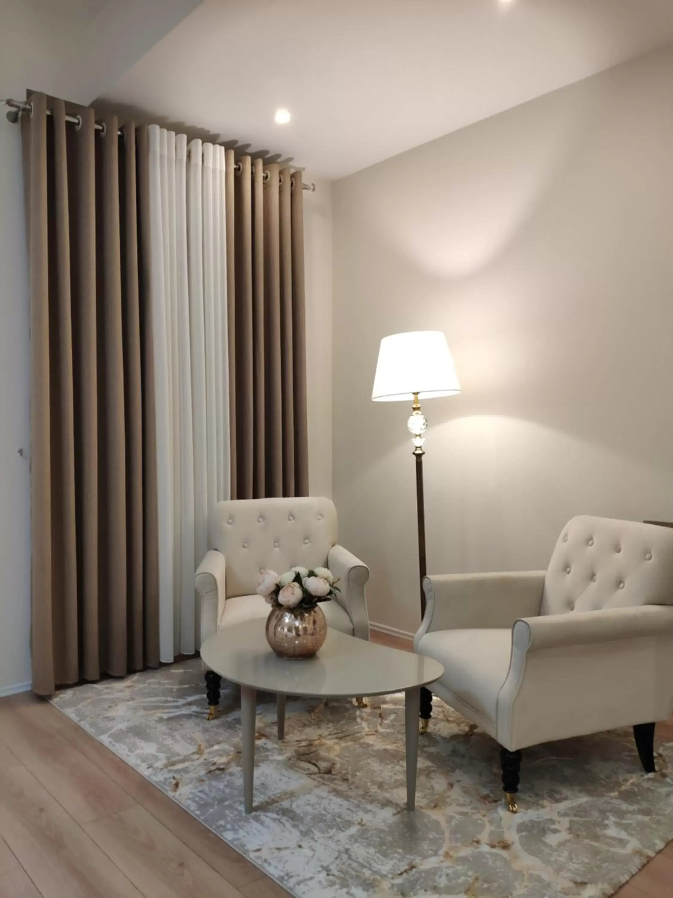 King Suite - single occupancy in Hotel TREVA King Suite - single occupancy in Hotel TREVA