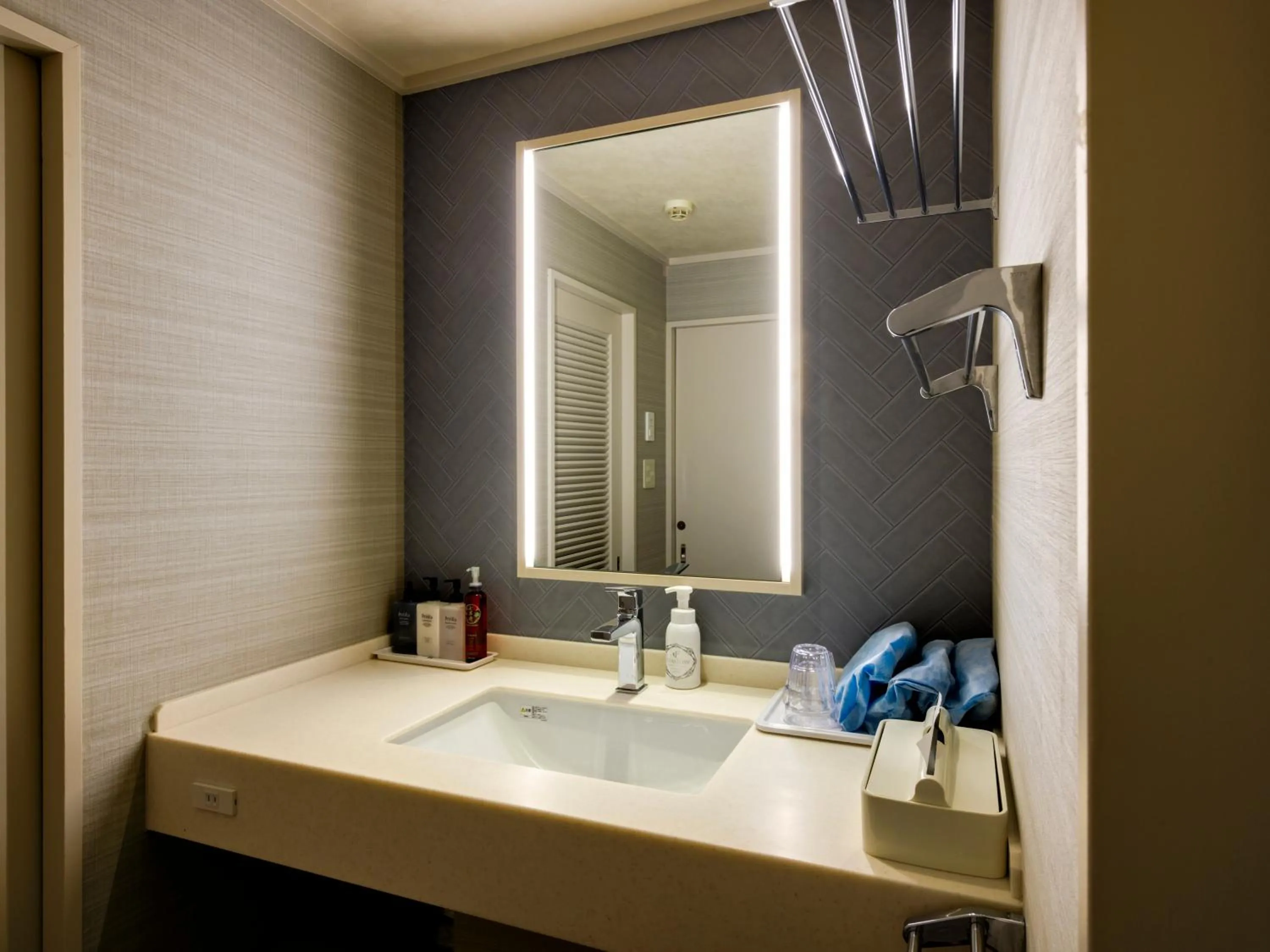 Photo of the whole room in Ito Hotel Juraku