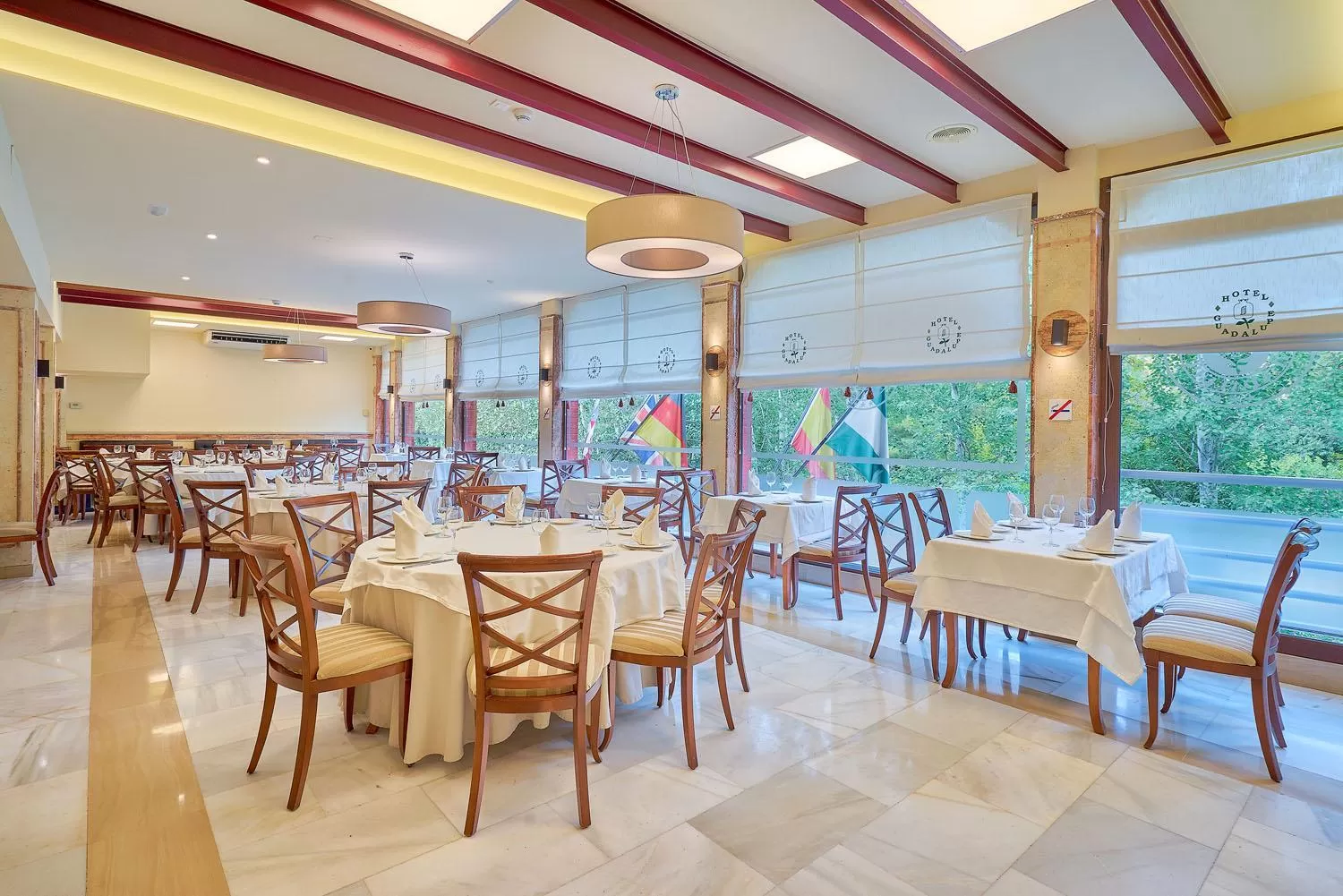 Restaurant/places to eat in Crisol Guadalupe