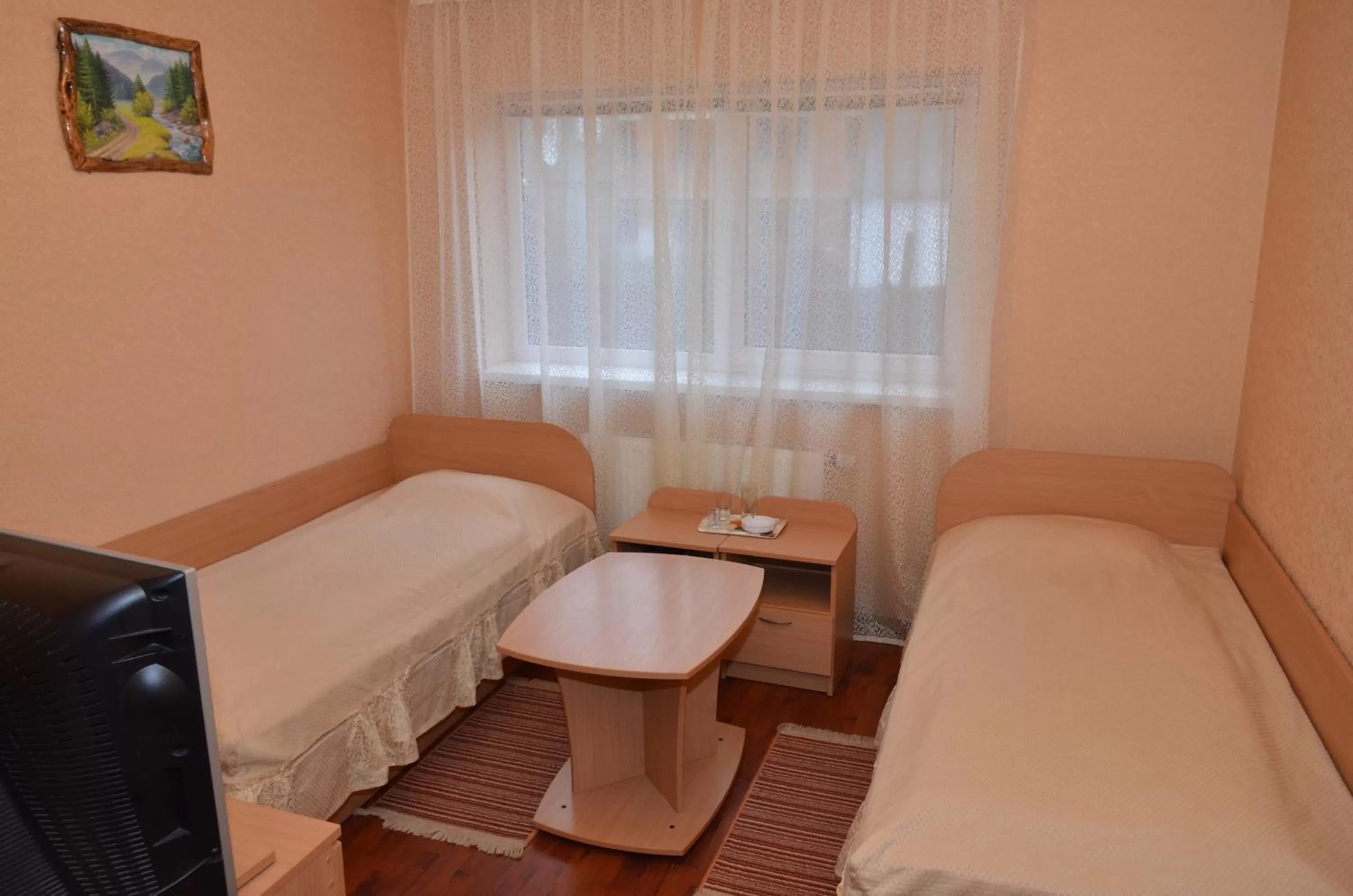 Photo of the whole room, Bed in Hotel Serpanok