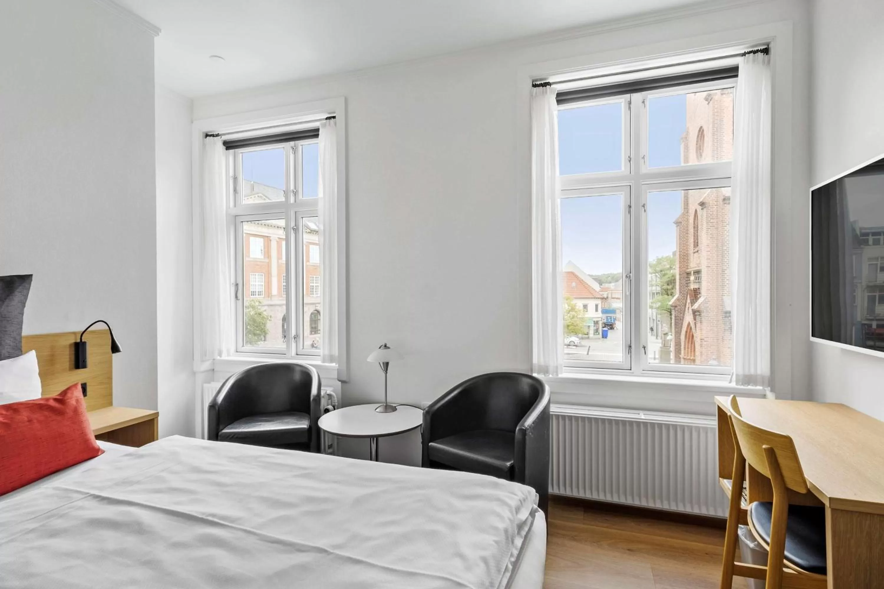 Bedroom, Bed in Best Western ToRVEhallerne