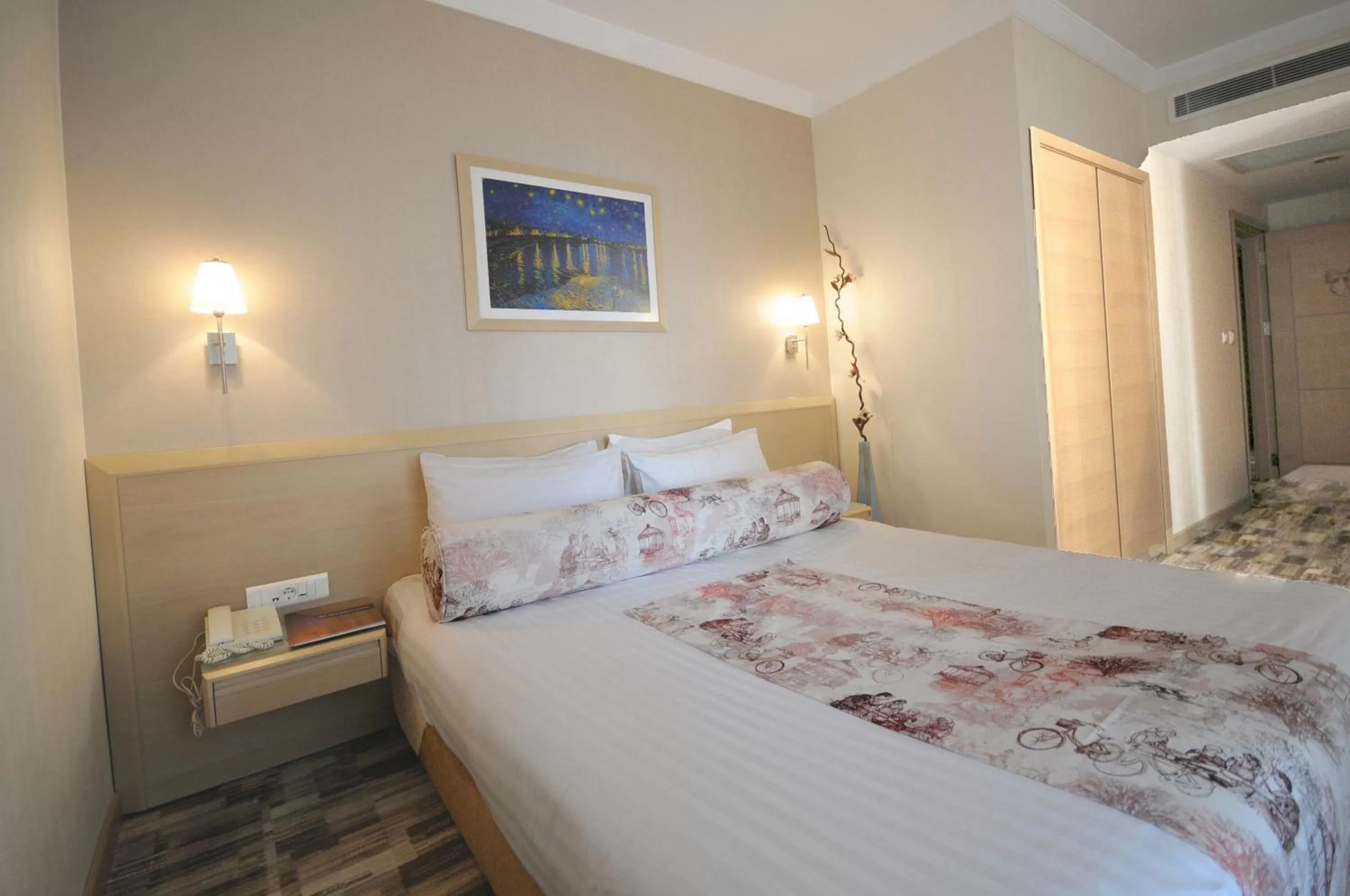 Bedroom in SV Business Hotel Taksim