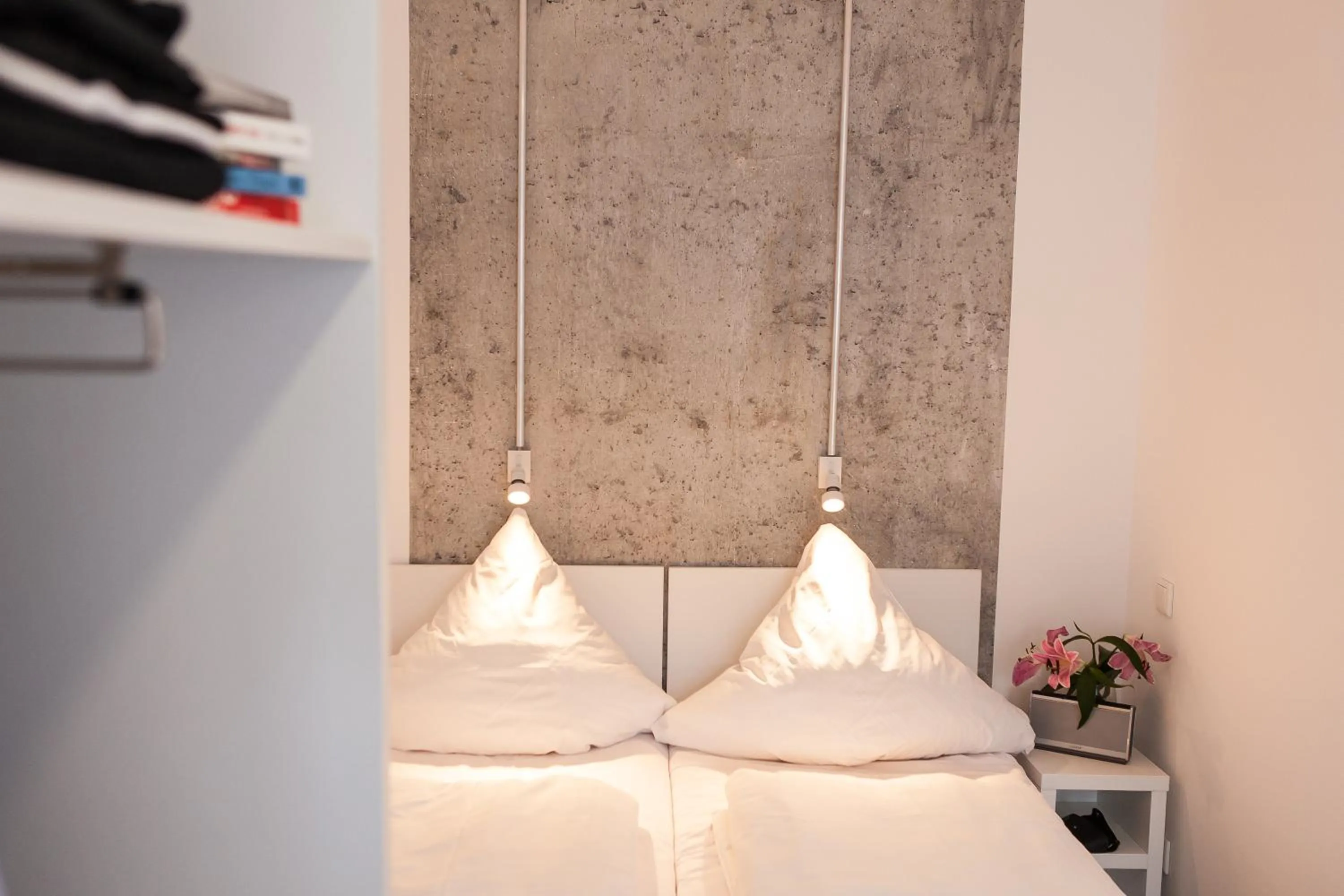 Bed in BNB near Brandenburg Gate - Rooms & Apartments