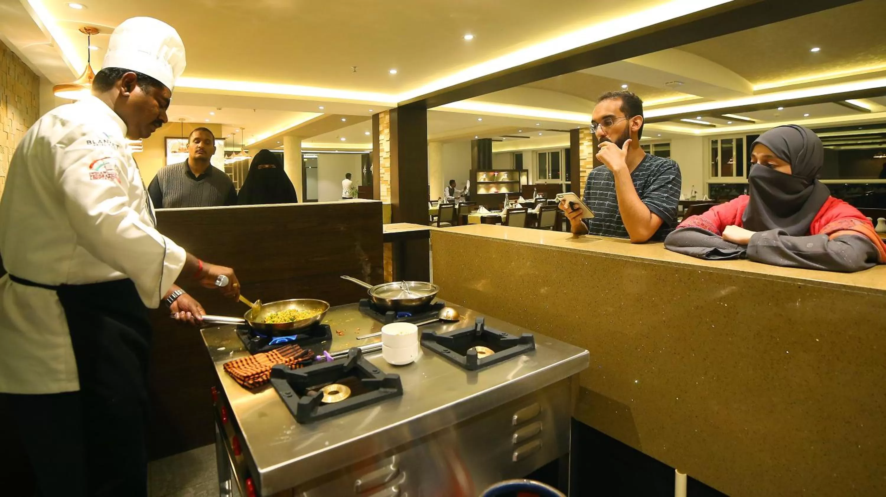 Entertainment in Blanket Hotel & Spa