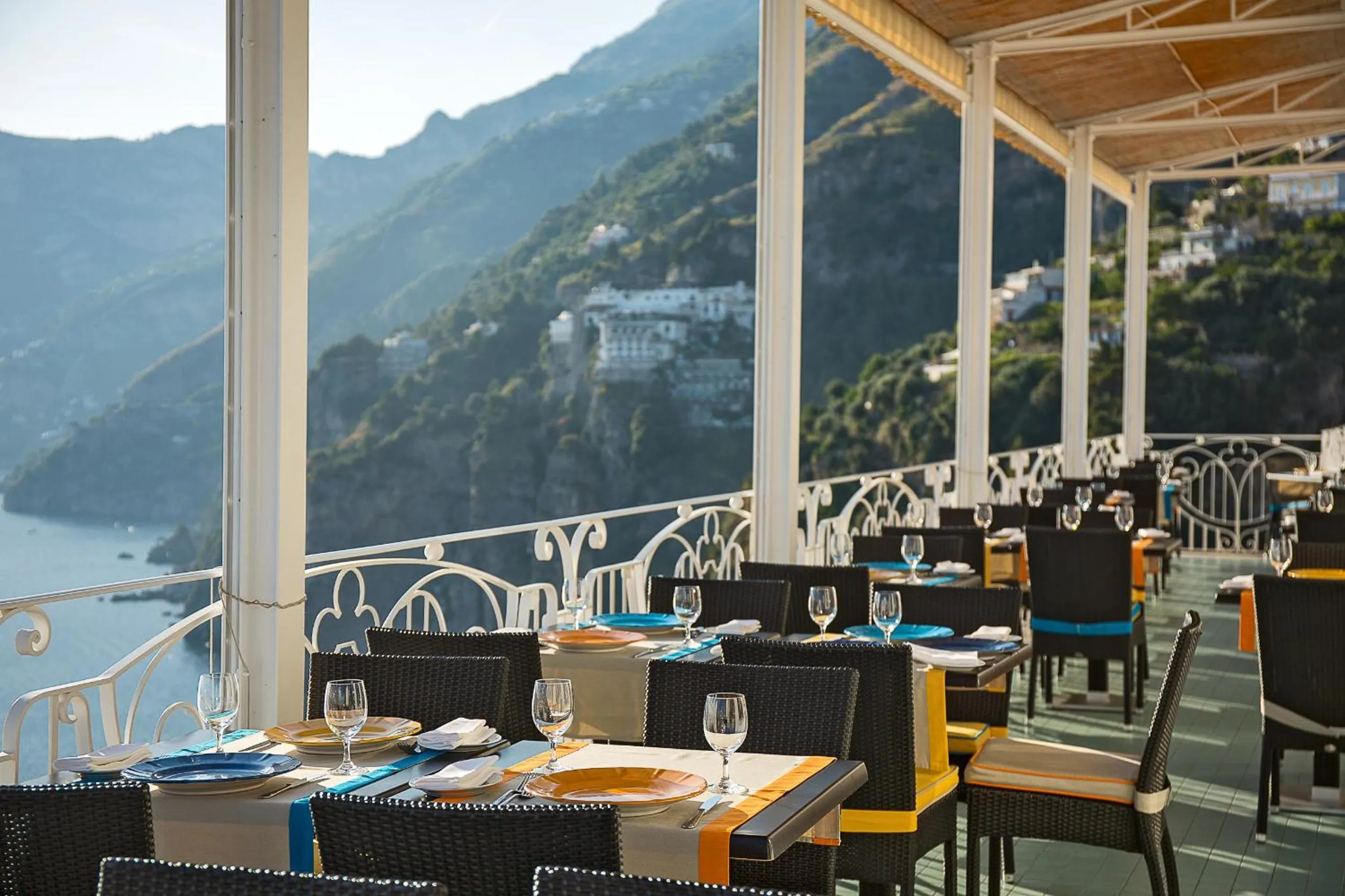 Restaurant/places to eat in Tramonto d'Oro