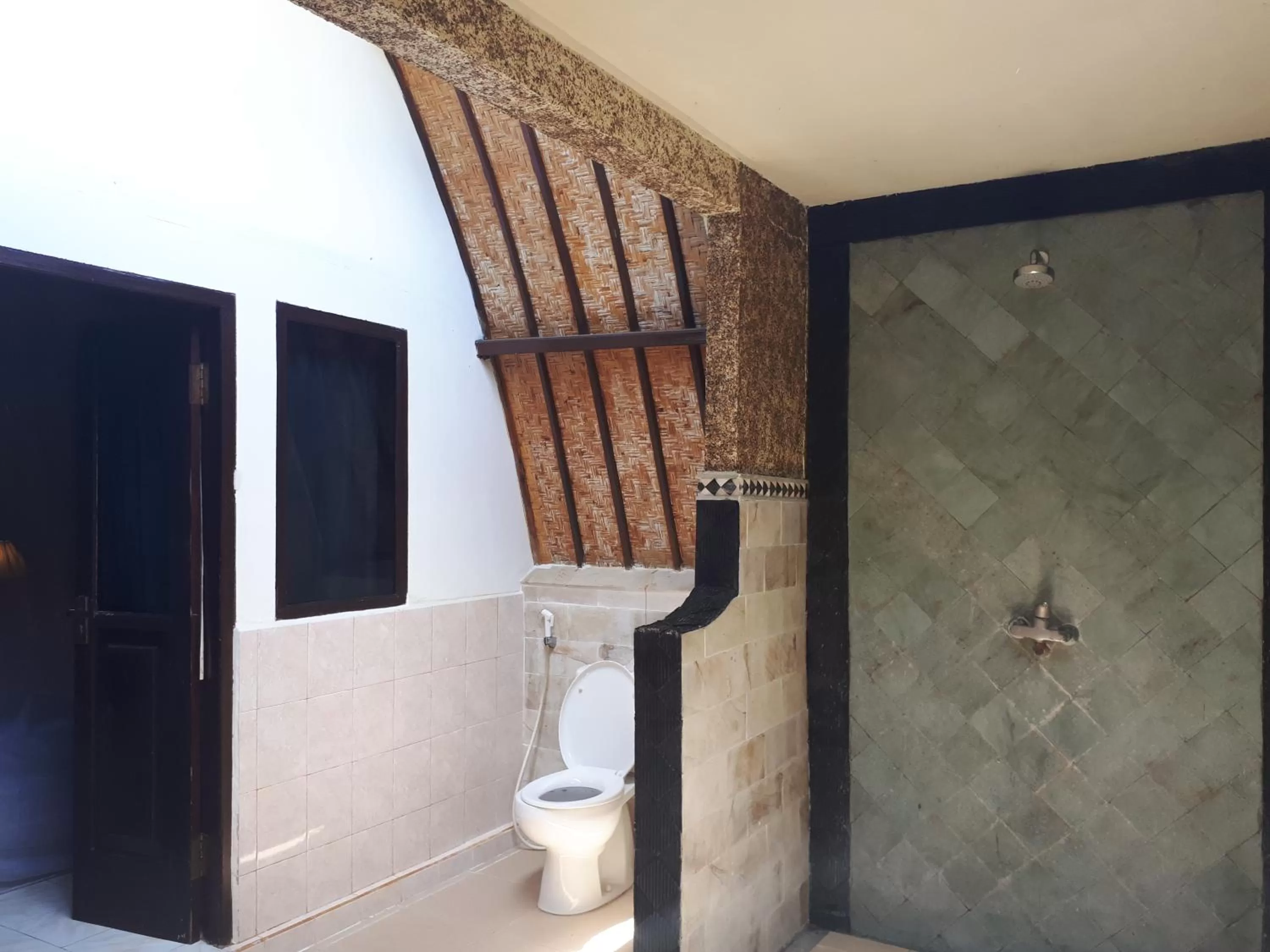 Bathroom in Sandy Beach Bungalows