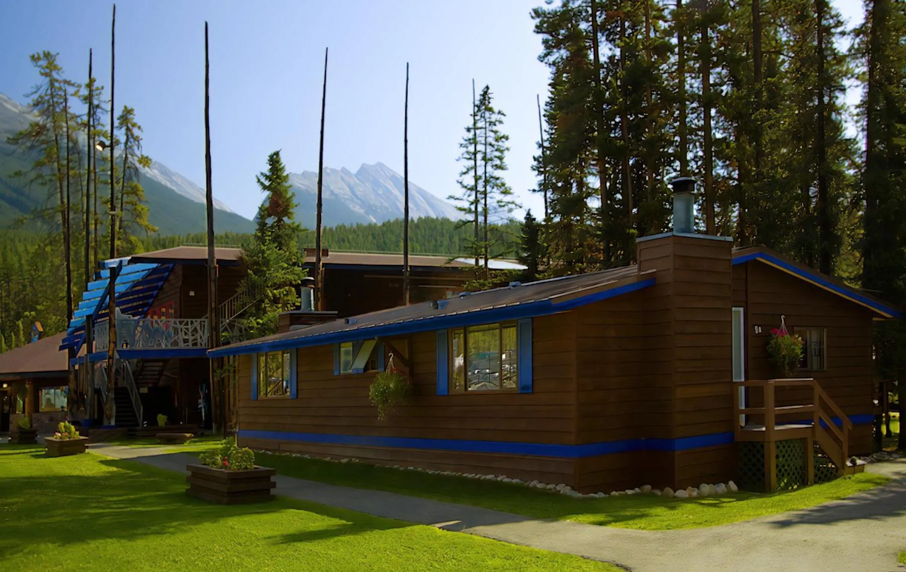 Property building in Sunwapta Falls Rocky Mountain Lodge