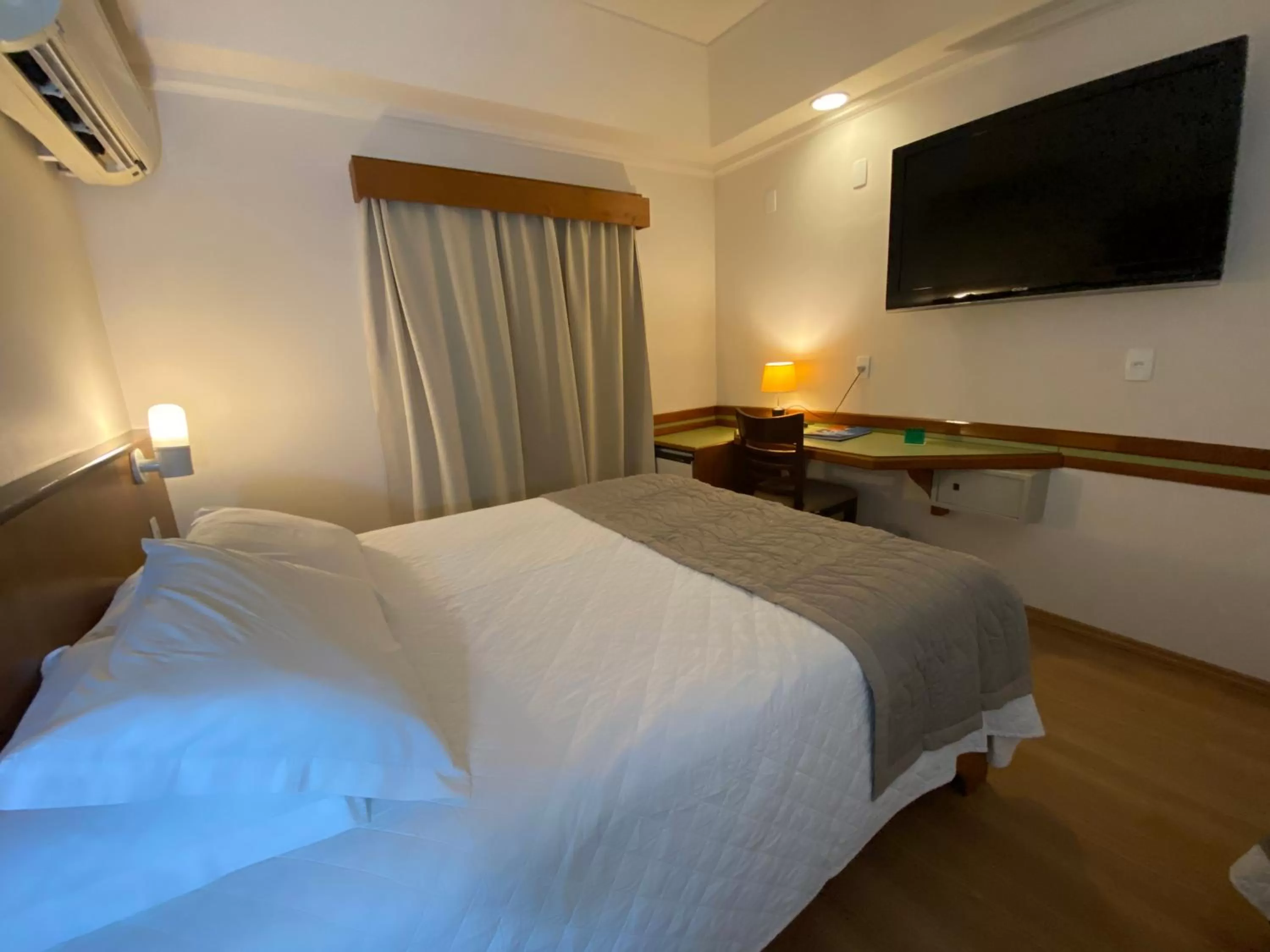 Bed in Hotel Bella Italia