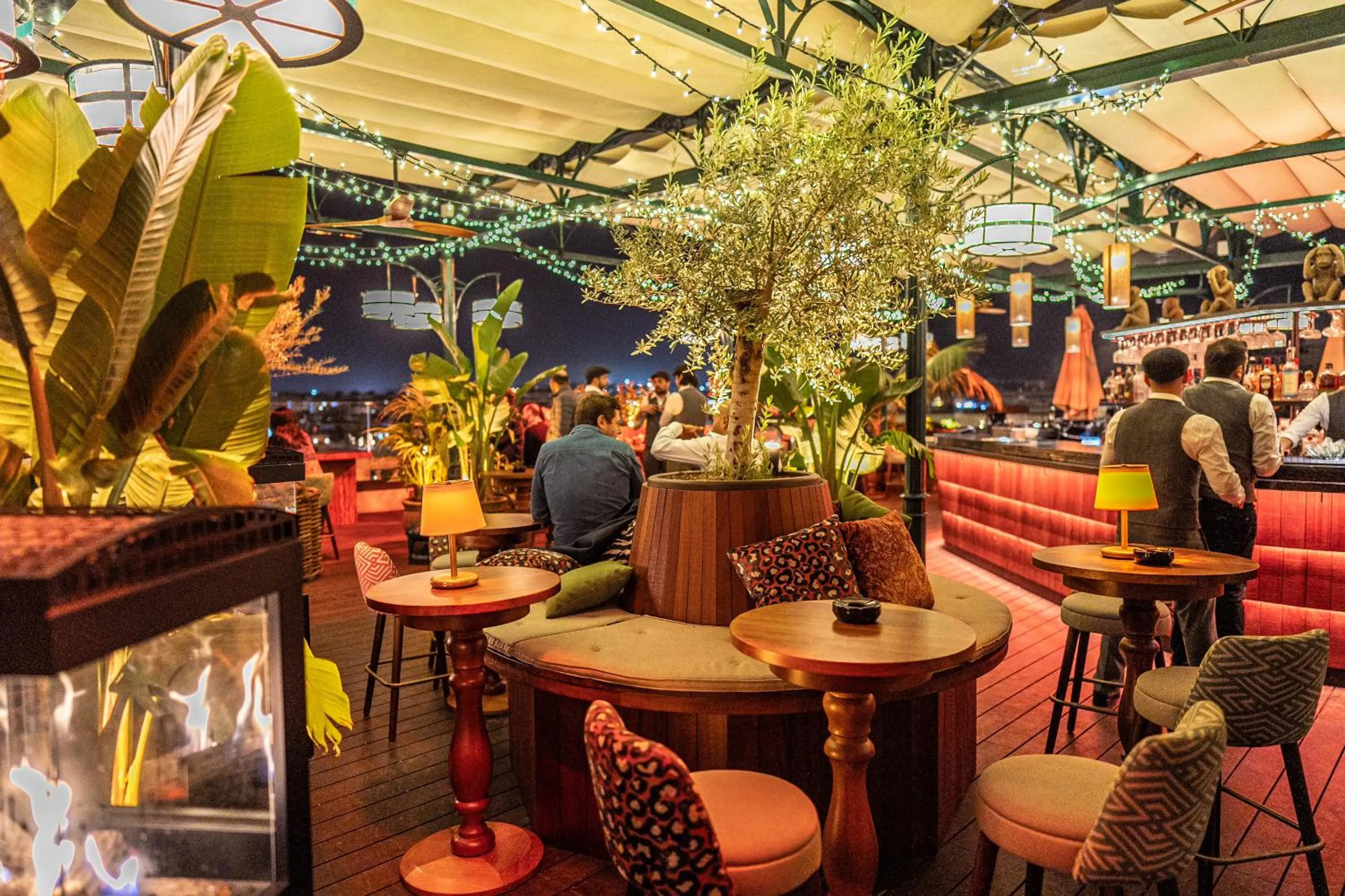 Balcony/Terrace in Hotel Lobby