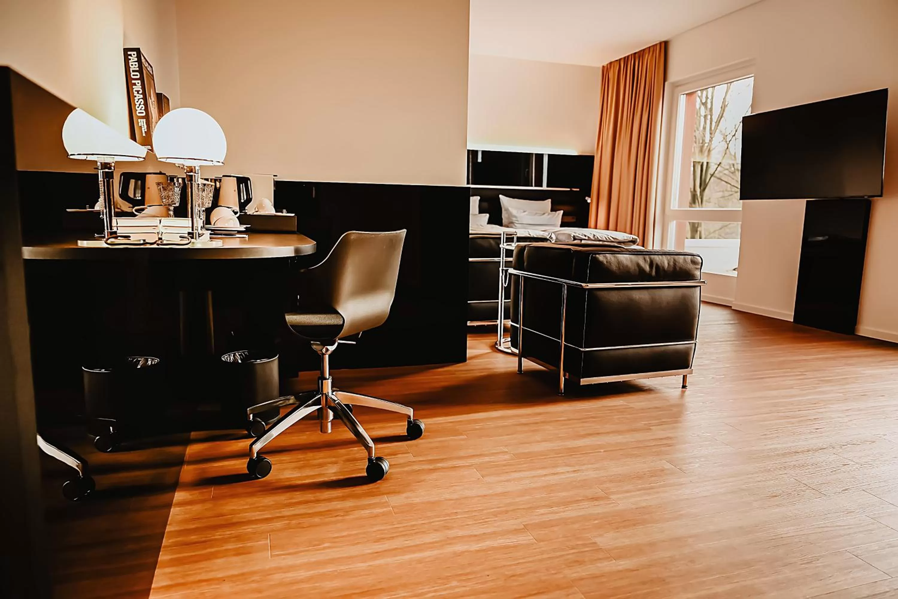 TV and multimedia in Best Western Plus Hotel Brueggen