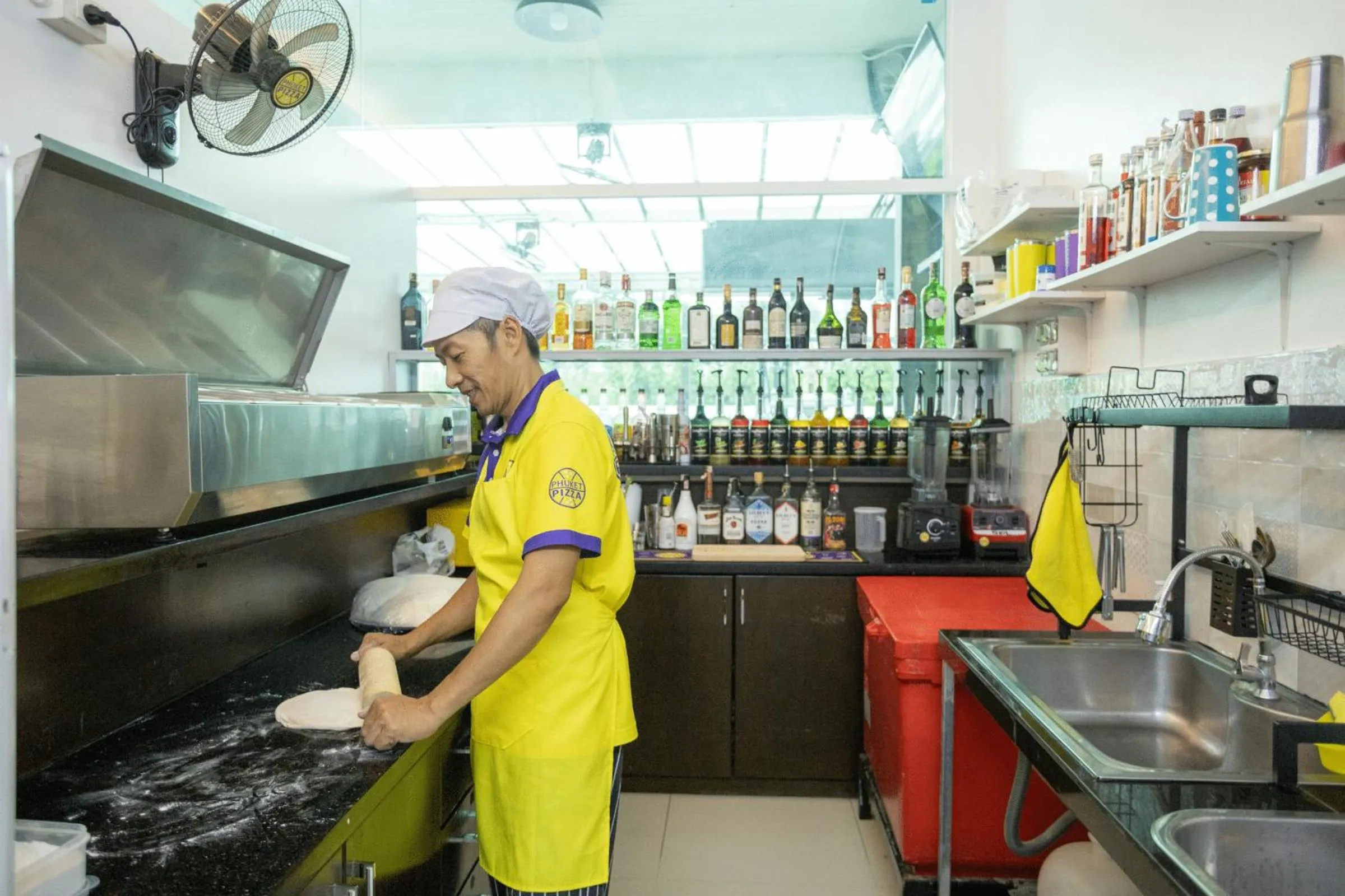 Restaurant/places to eat in The Great @Patong Hotel