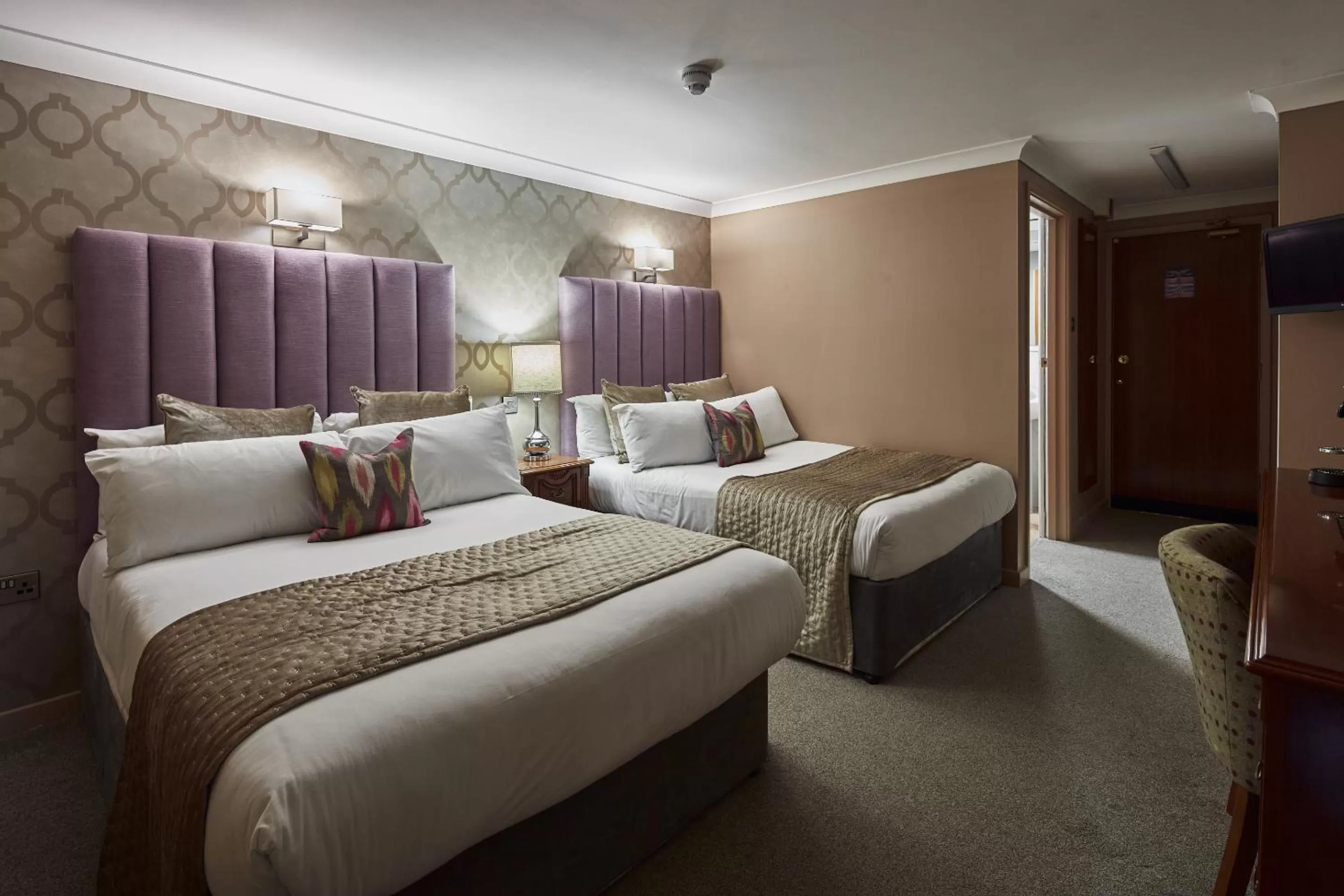 Bedroom, Bed in The Pyewipe