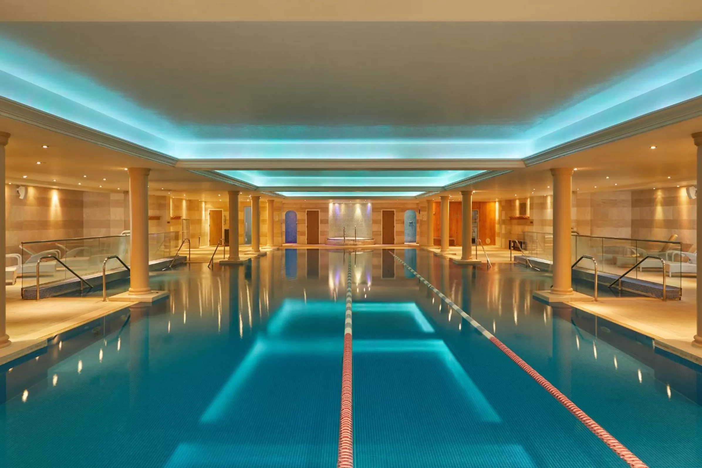 Swimming pool in Lion Quays Resort