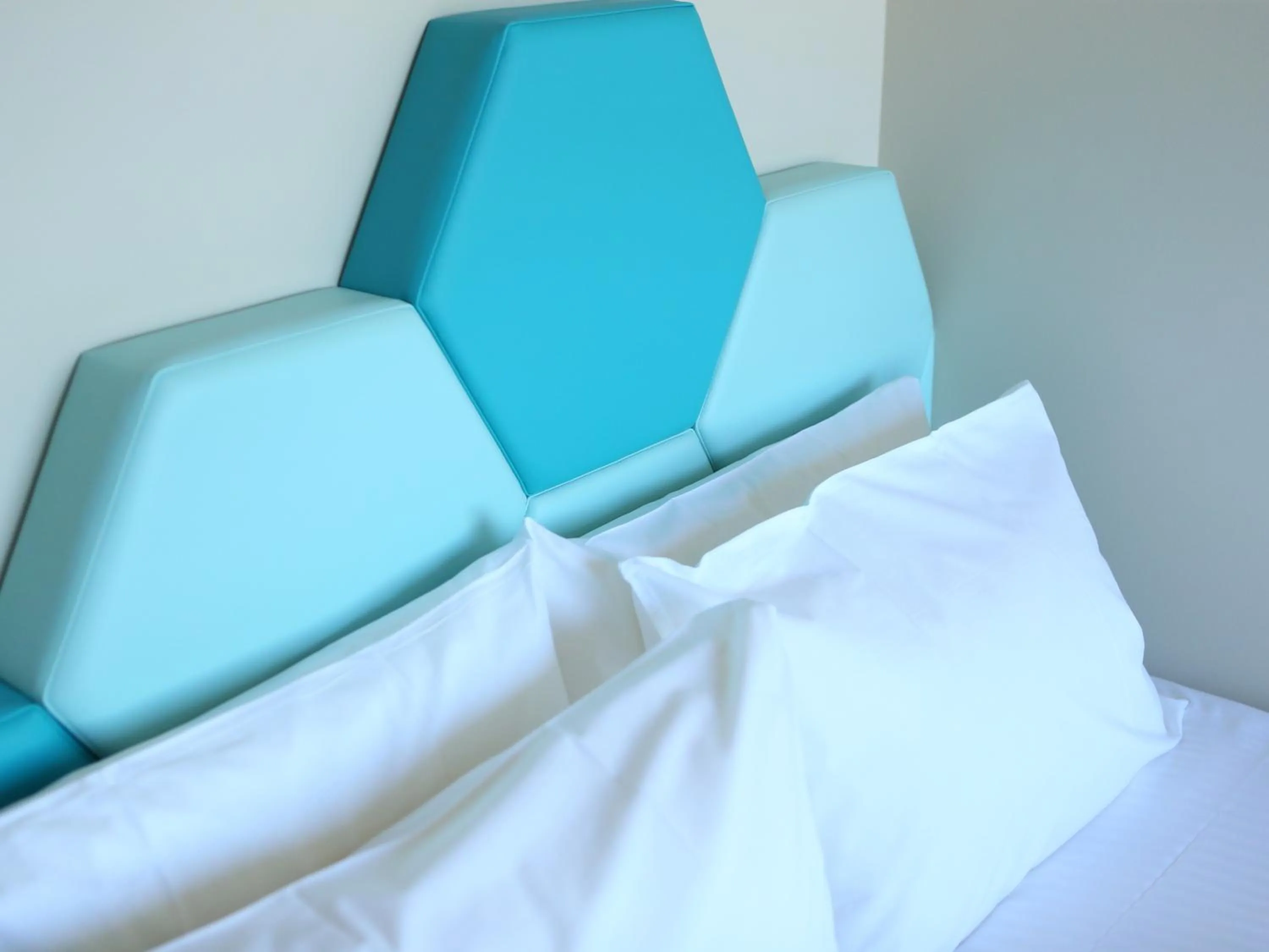 Bed in KOKO HOTEL Higashiosaka - formerly Hotel Wing International Select Higashi Osaka