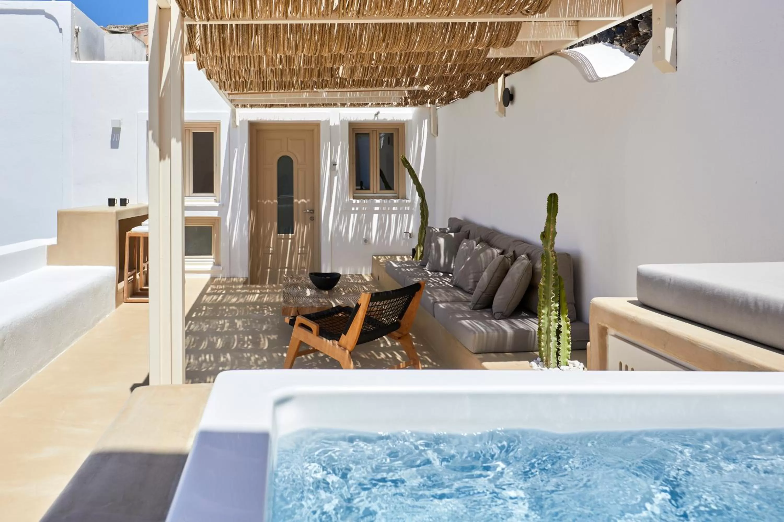 Balcony/Terrace in U & ME SUITES