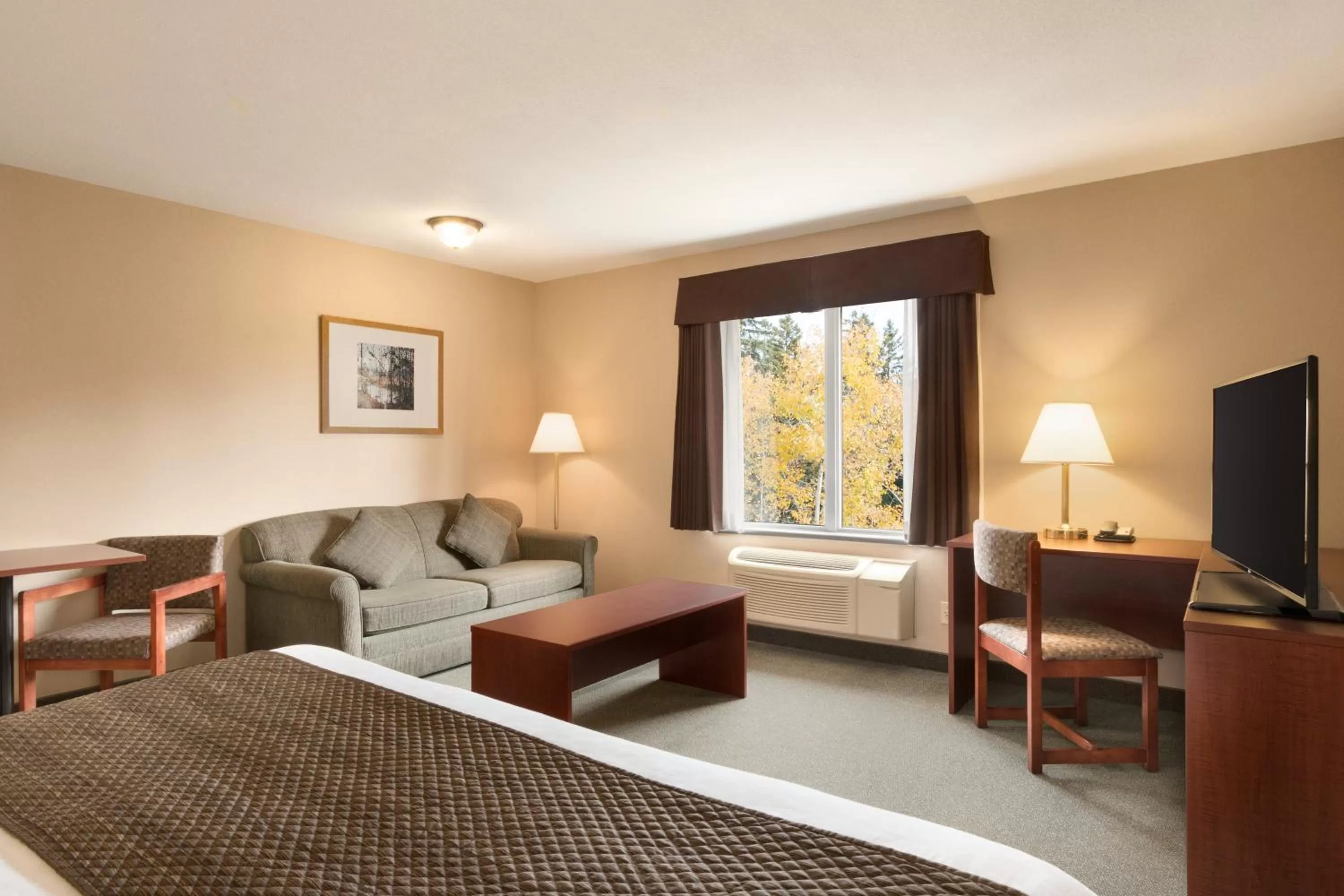 Day, Bed in Days Inn by Wyndham Thunder Bay North