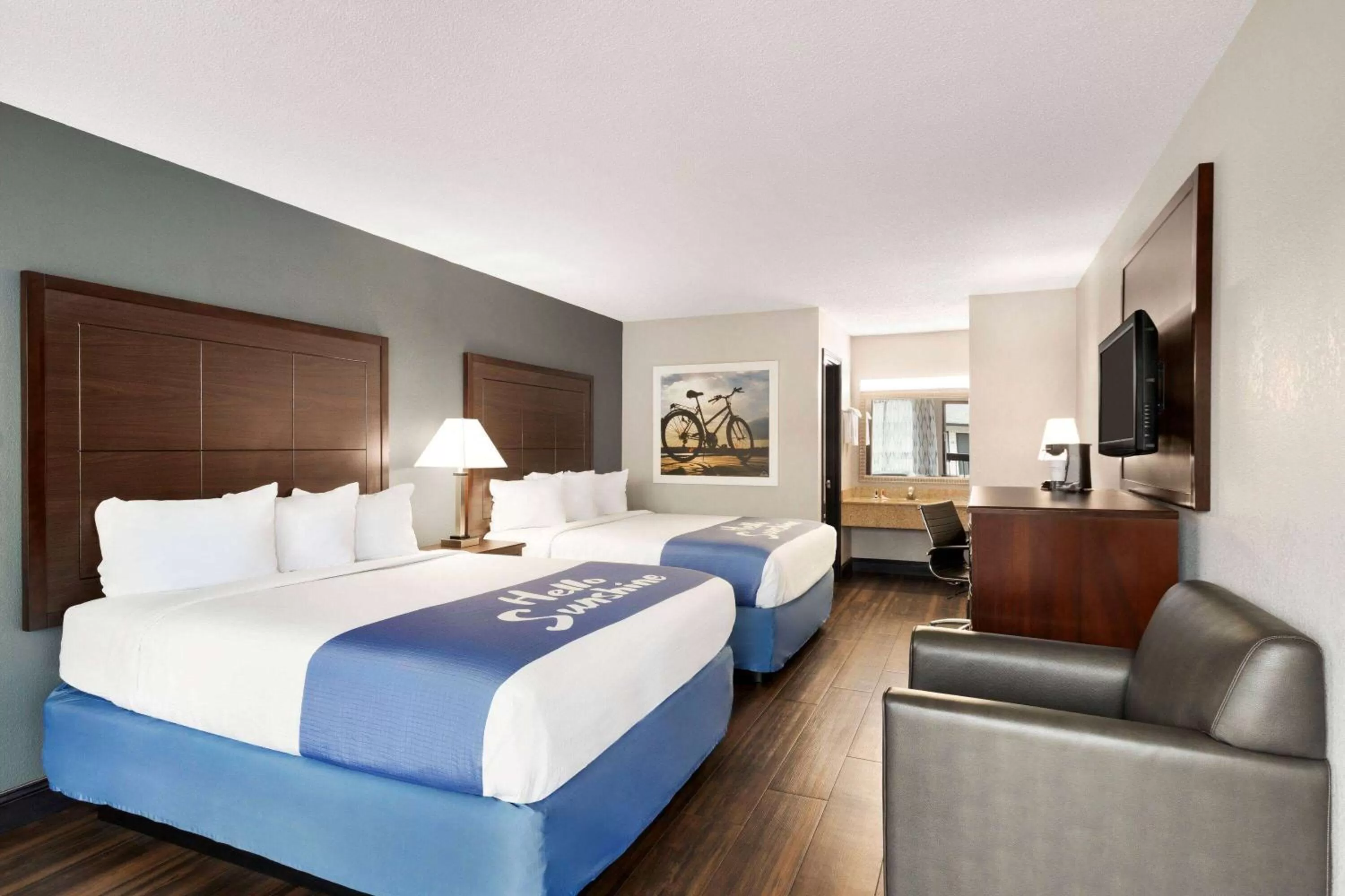 Photo of the whole room, Bed in Days Inn by Wyndham Rock Hill