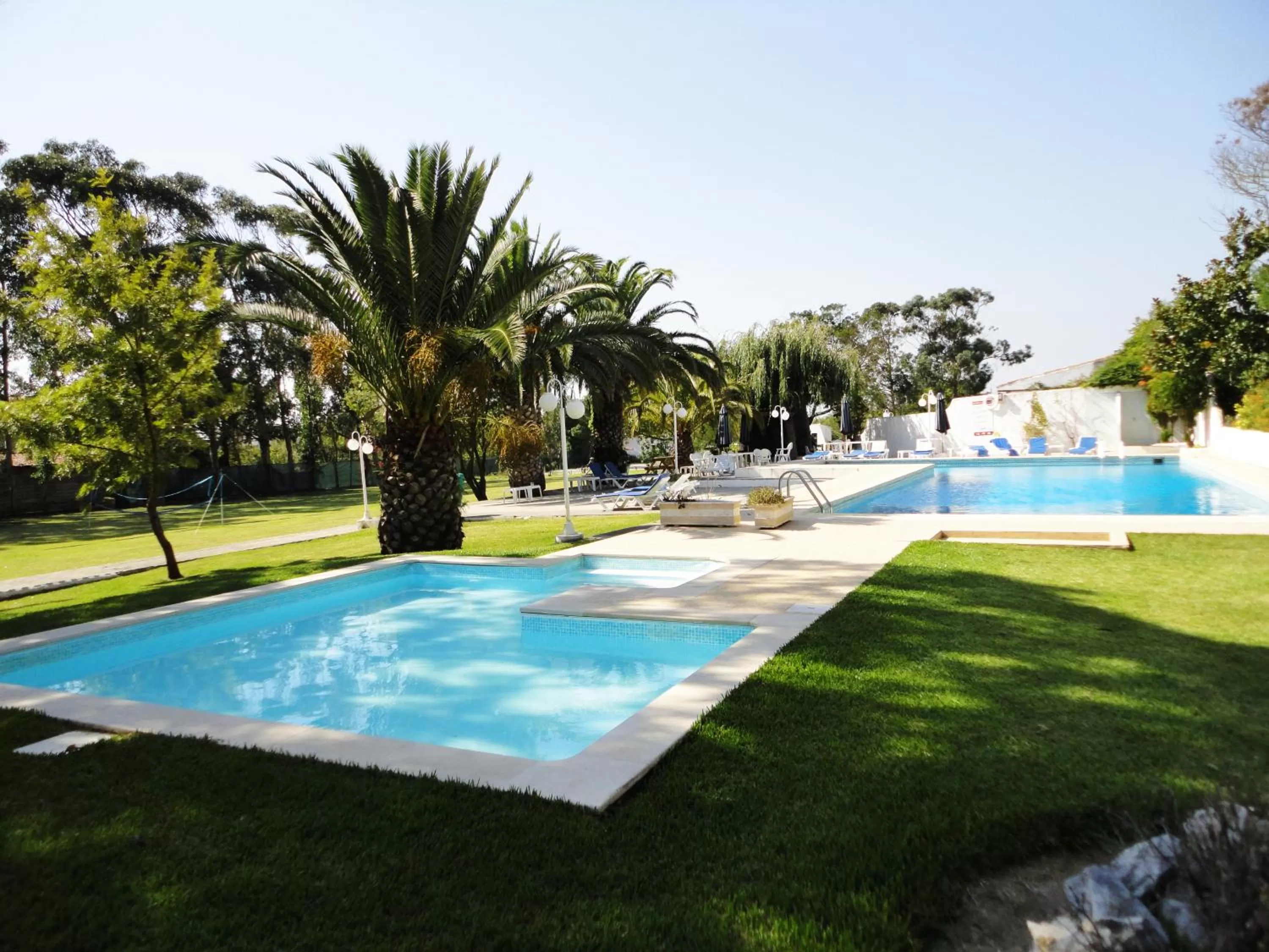 Pool view in Hotel Rural A Coutada - Peniche