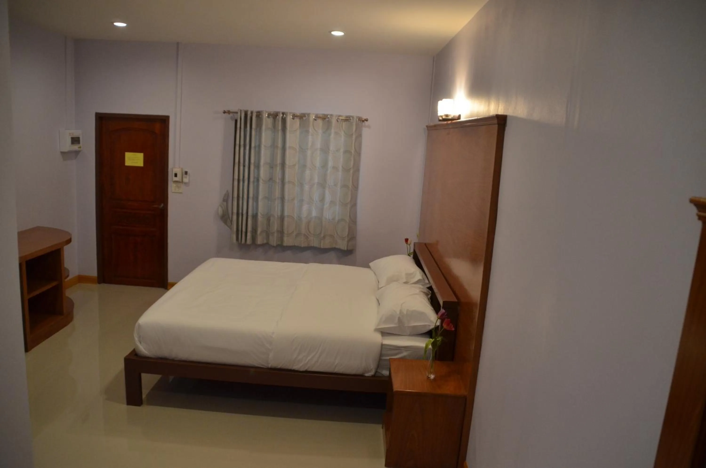 Bed in Chao Phraya Home