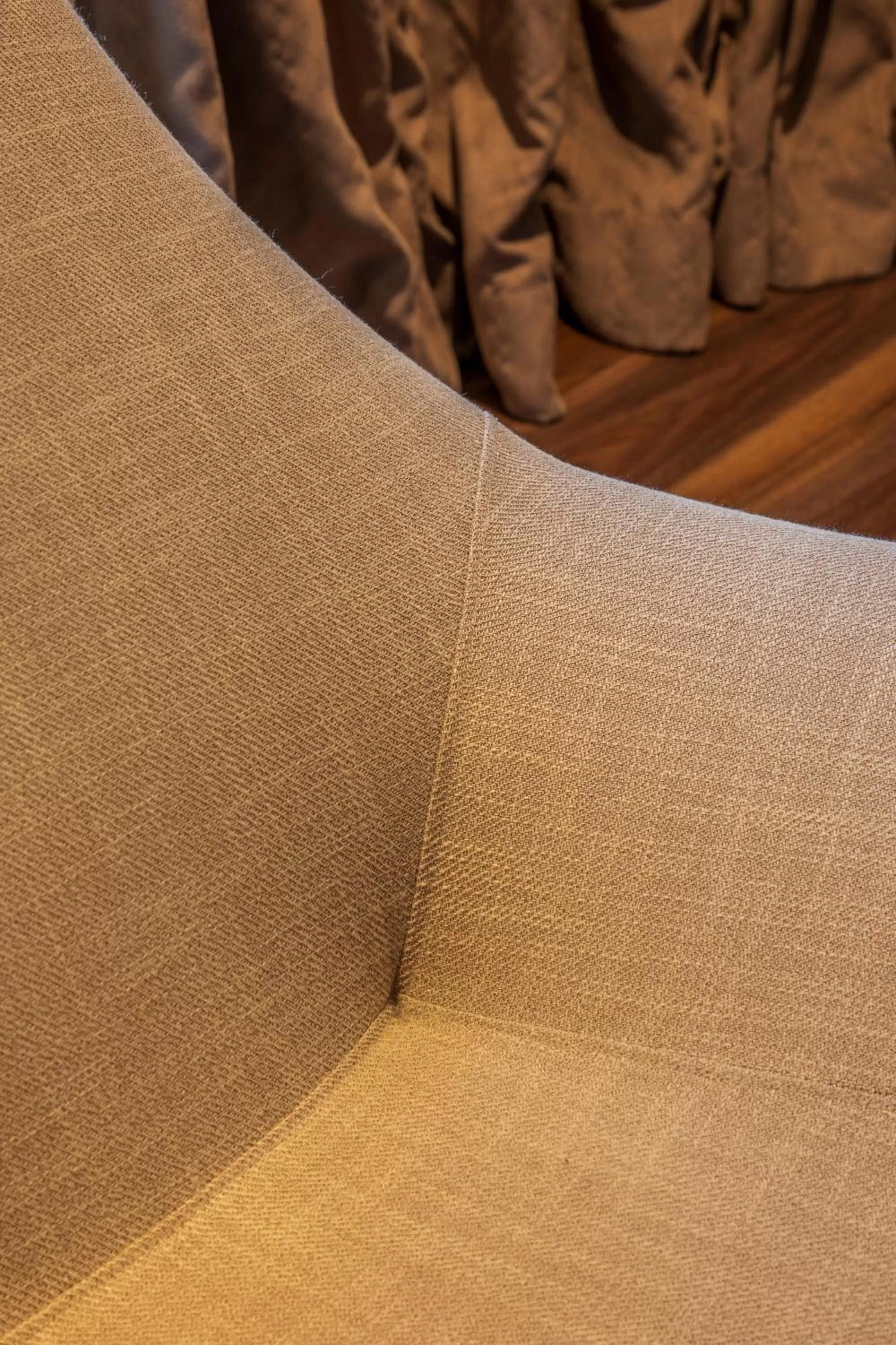 Seating area in Remal Hotel & Villas Al Dhannah City