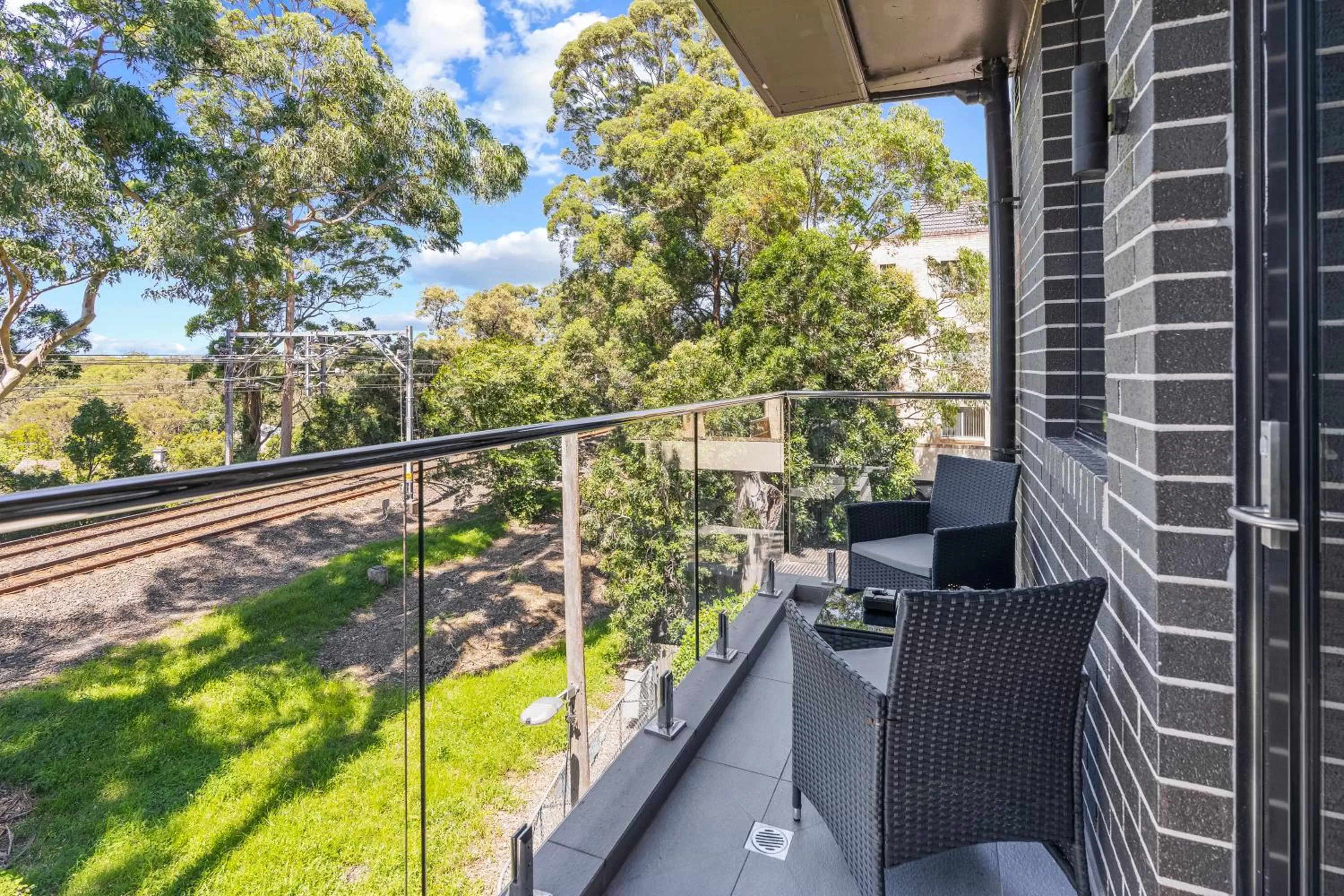 Balcony/Terrace in Seranin | Gordon