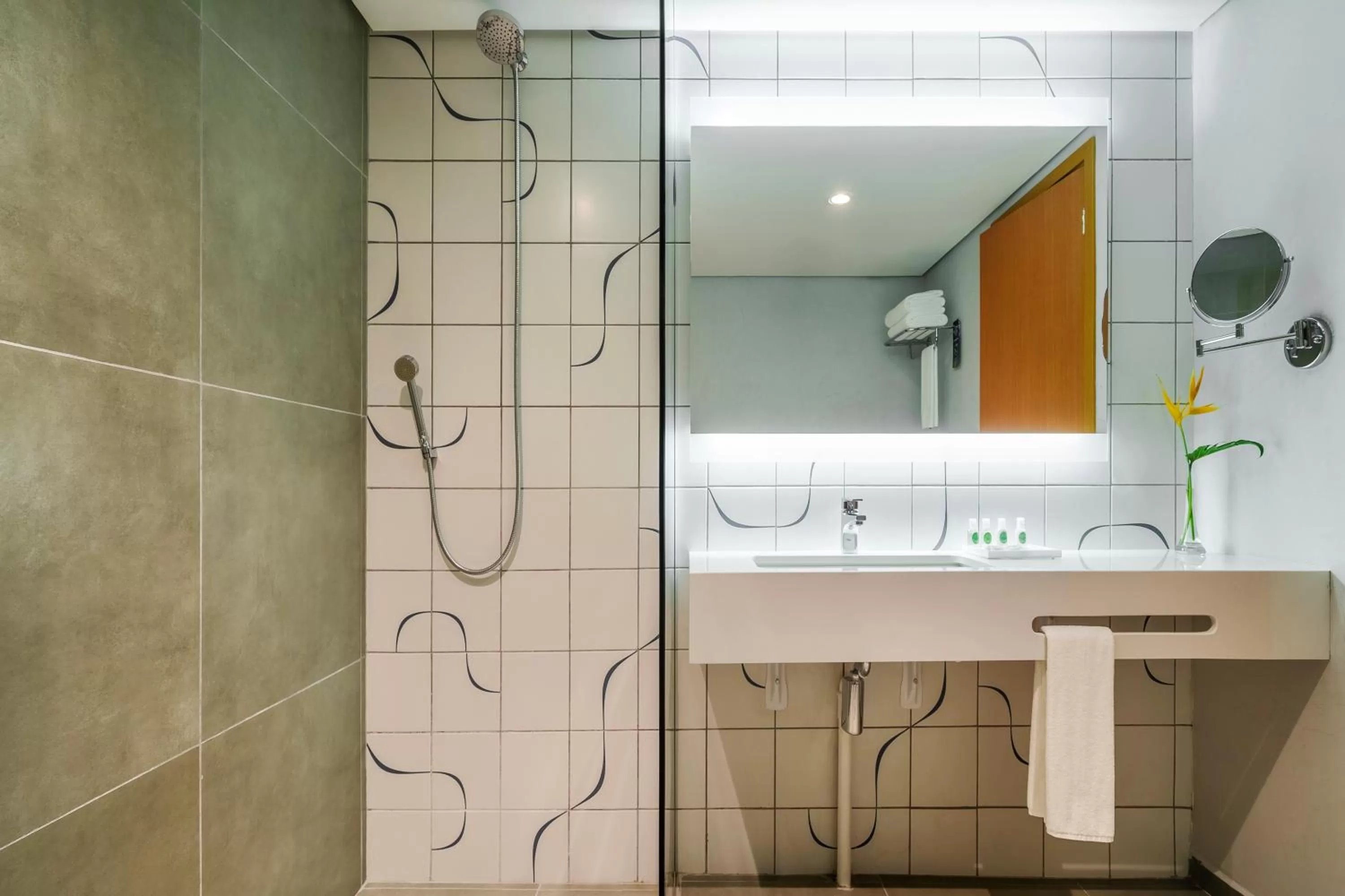 Bathroom in Grand Mercure Recife Boa Viagem
