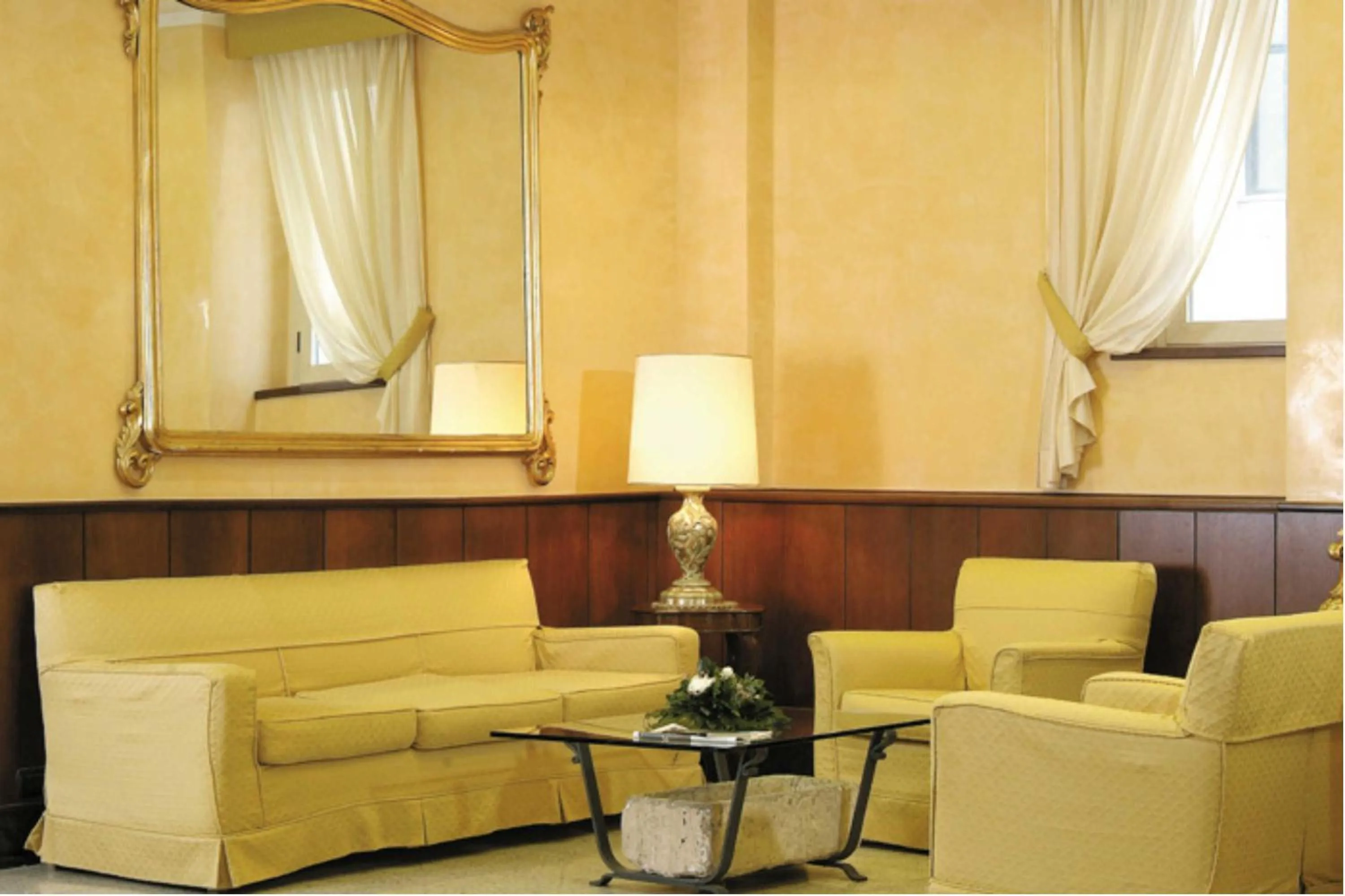 Lobby or reception in American Hotel