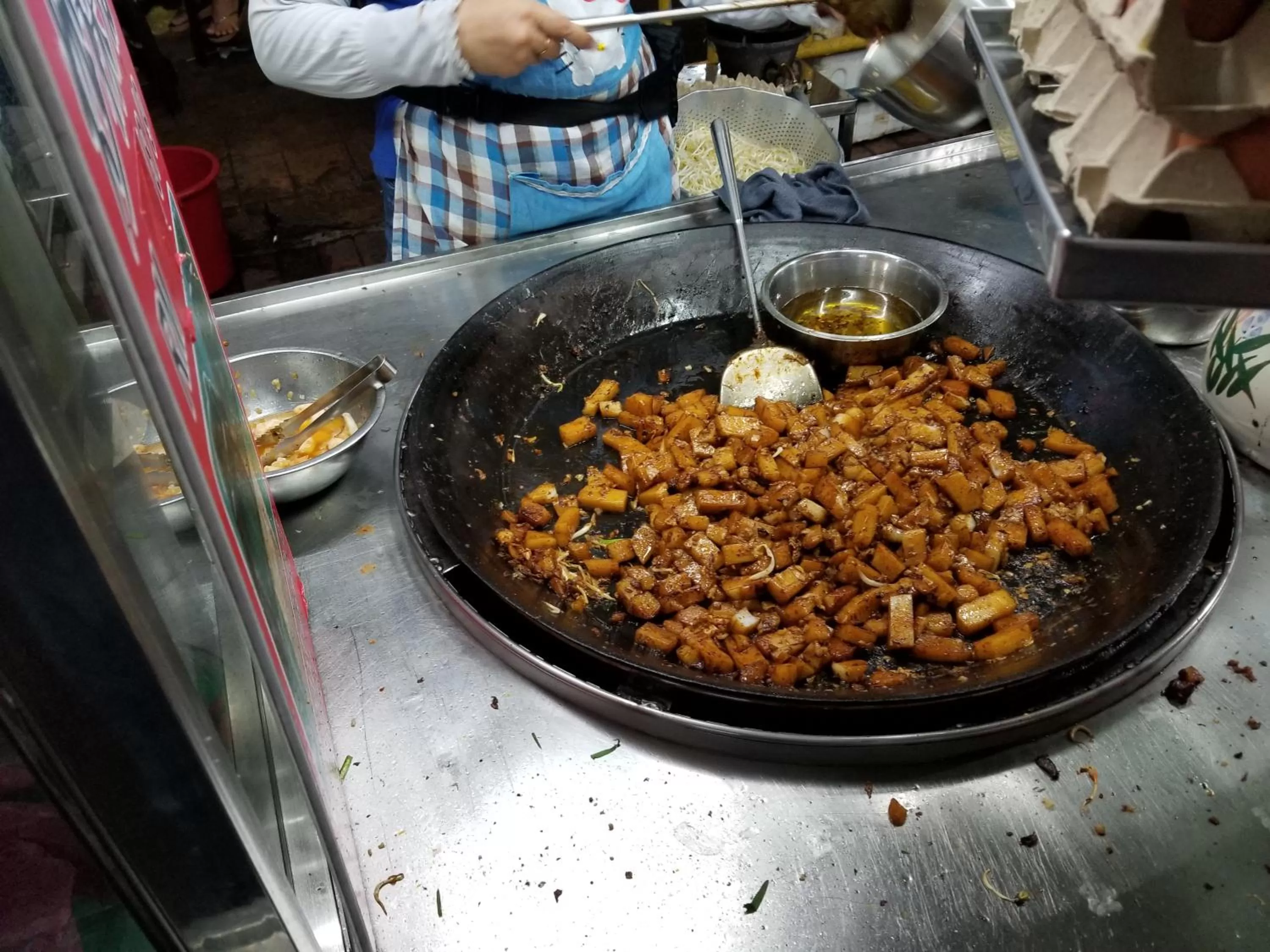 Restaurant/places to eat in Yan Hotel