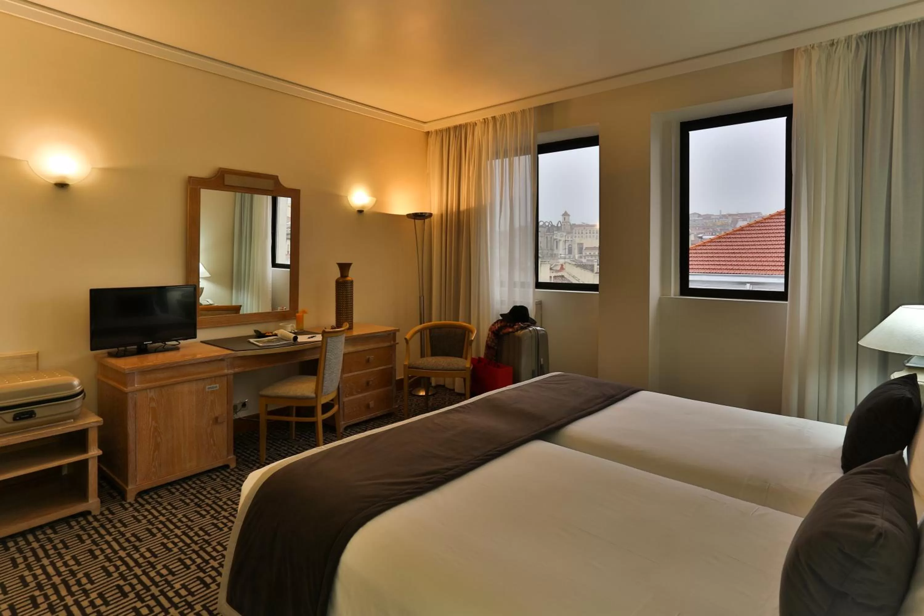 Bedroom, Bed in Hotel Mundial