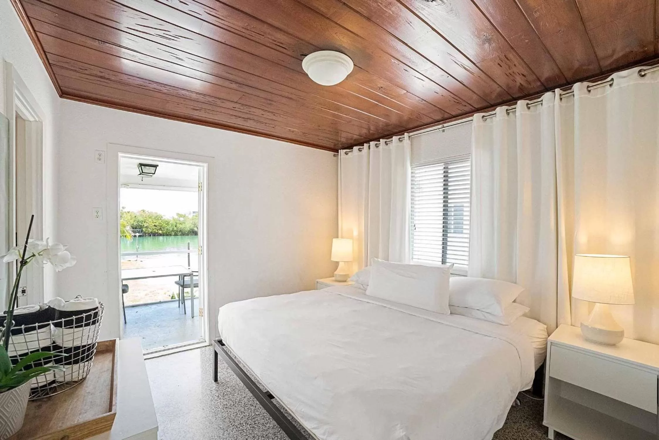 Bed in Casey Key Resort - Gulf Shores